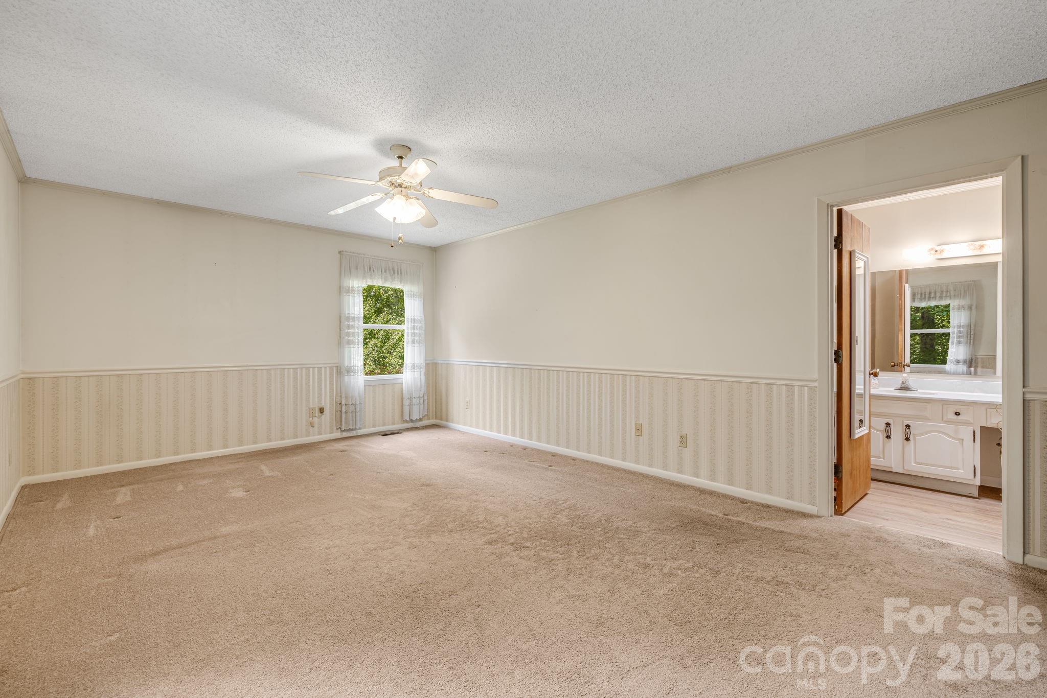 11 E Ridgeway Drive Property Photo 15