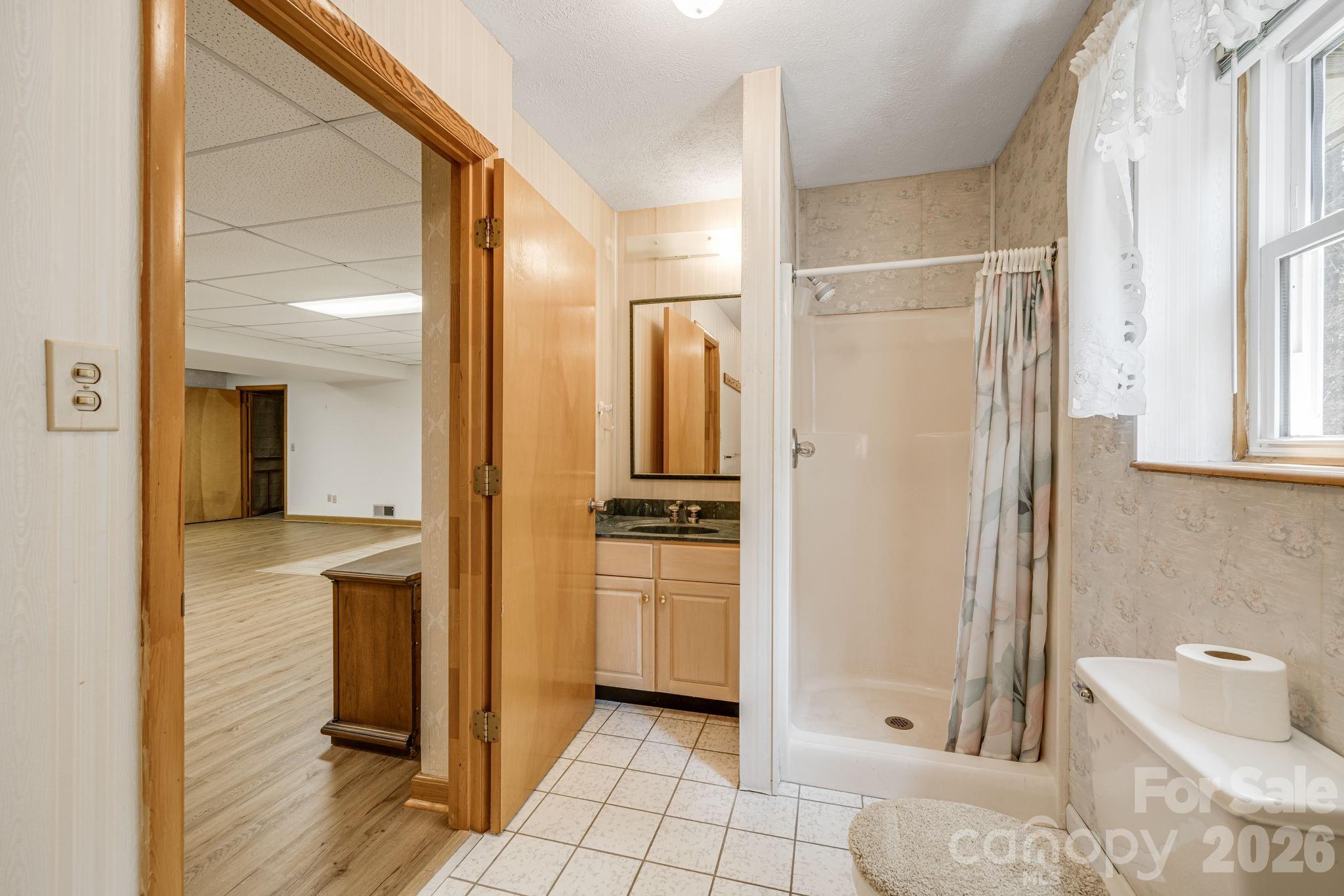 11 E Ridgeway Drive Property Photo 32