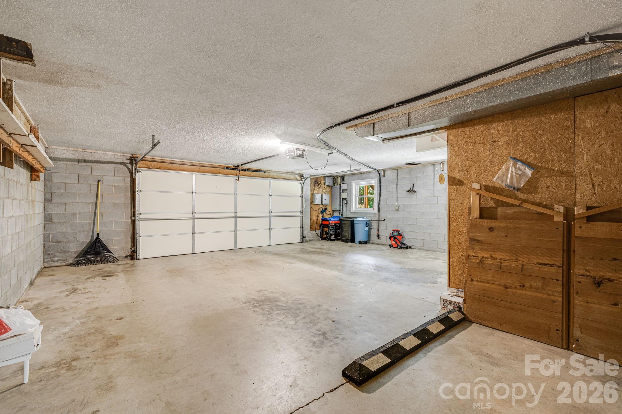 11 E Ridgeway Drive Property Photo 39