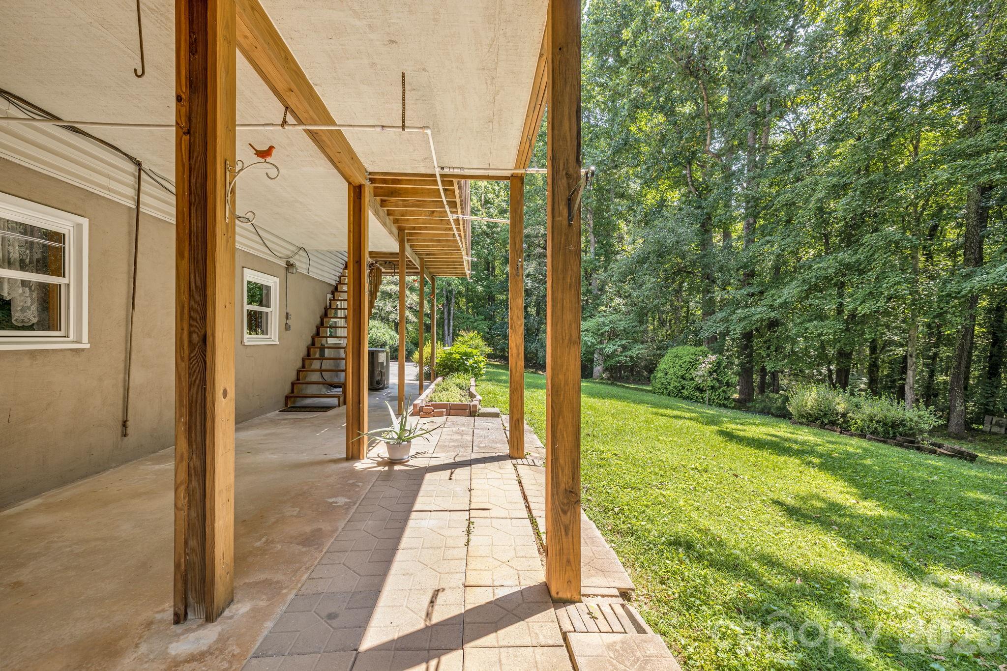 11 E Ridgeway Drive Property Photo 41