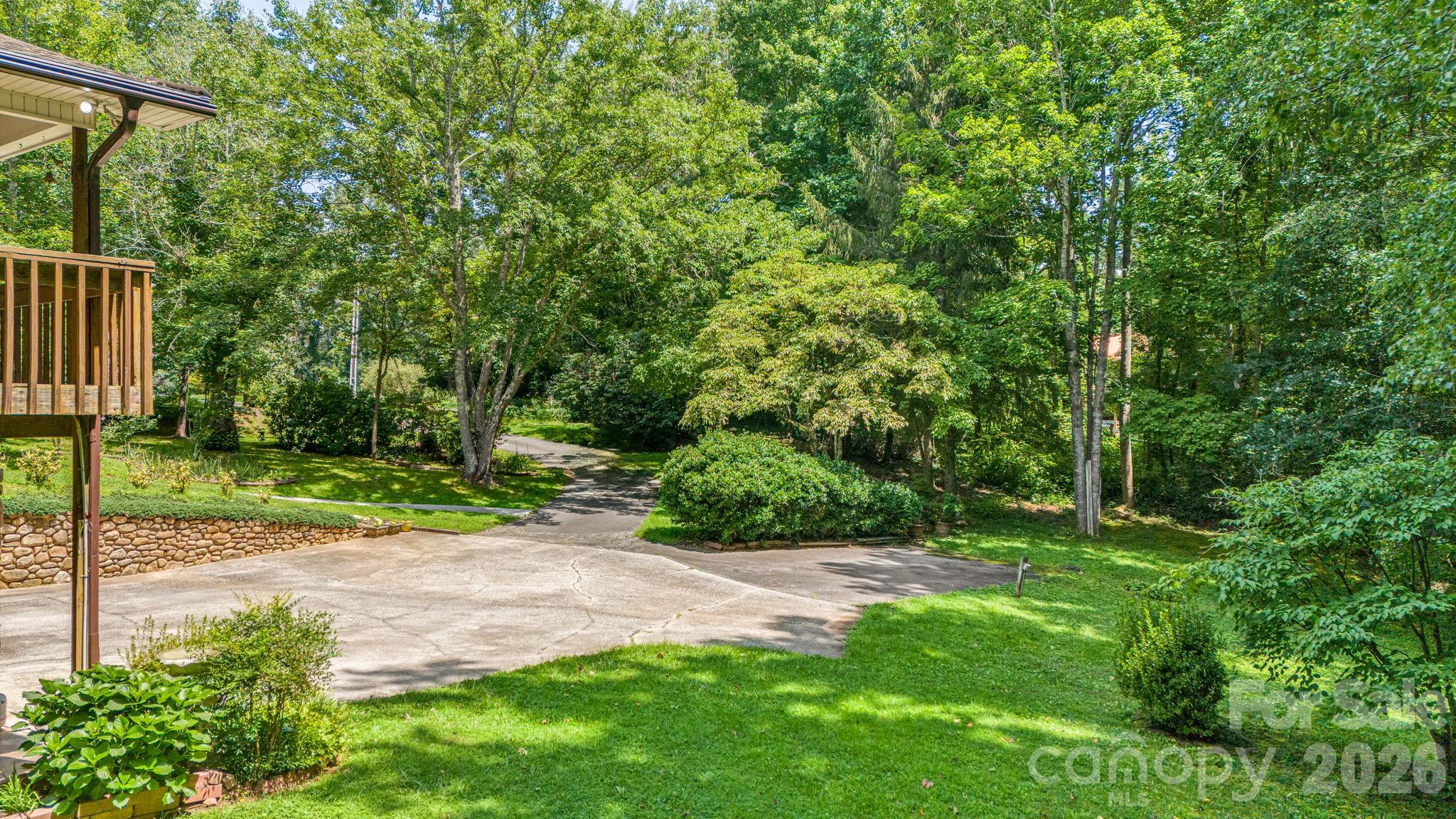 11 E Ridgeway Drive Property Photo 43