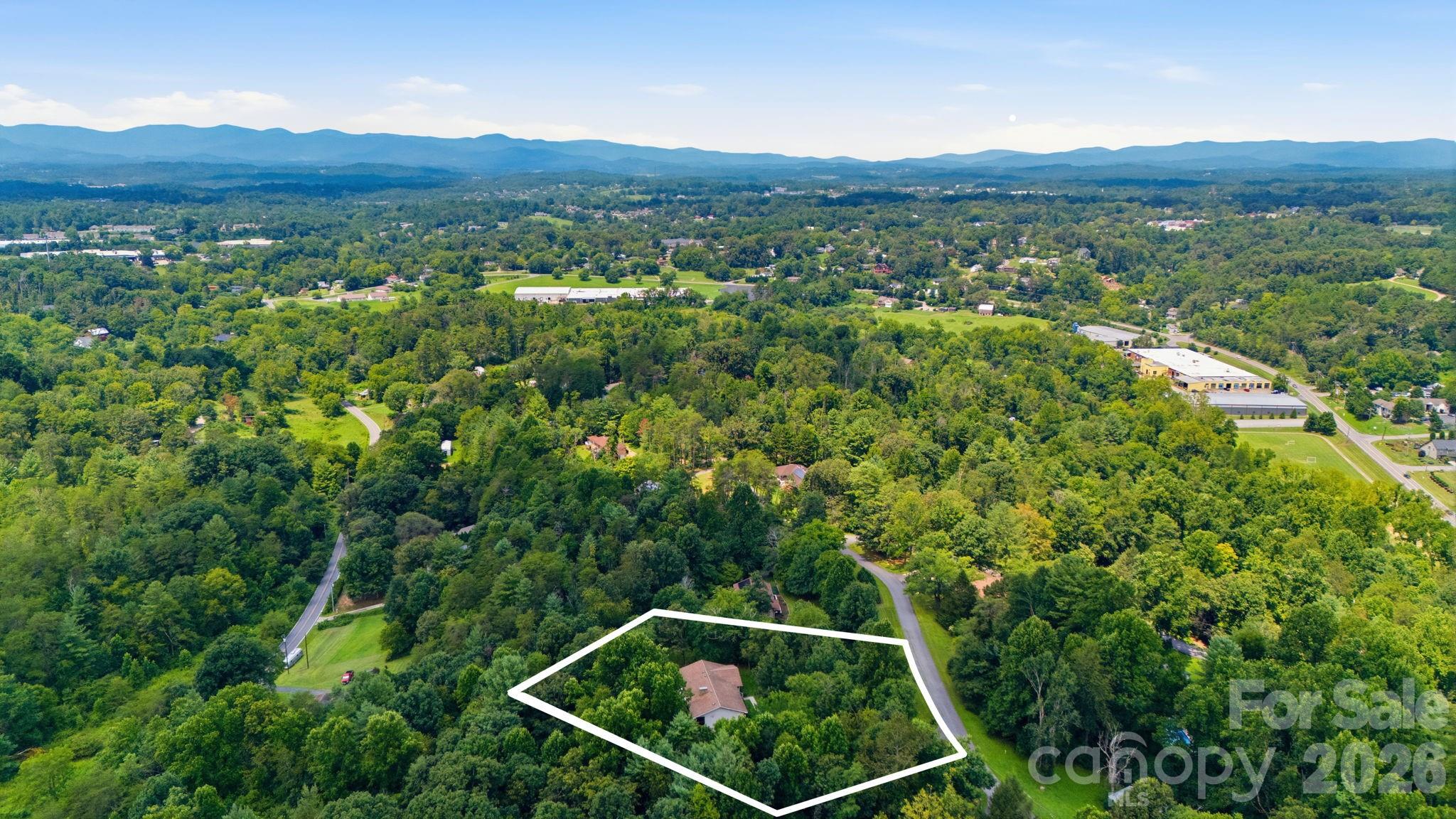 11 E Ridgeway Drive Property Photo 48