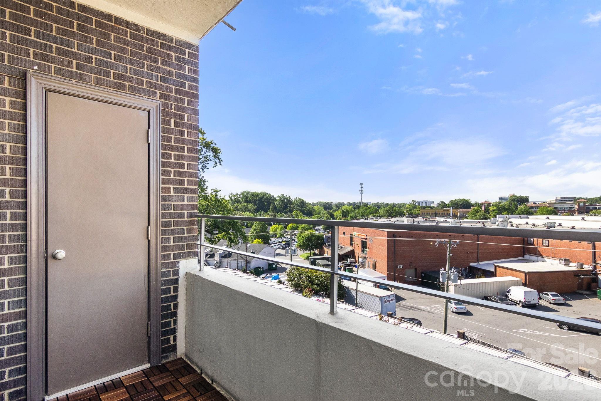 1300 Reece Road 412 Property Photo 17