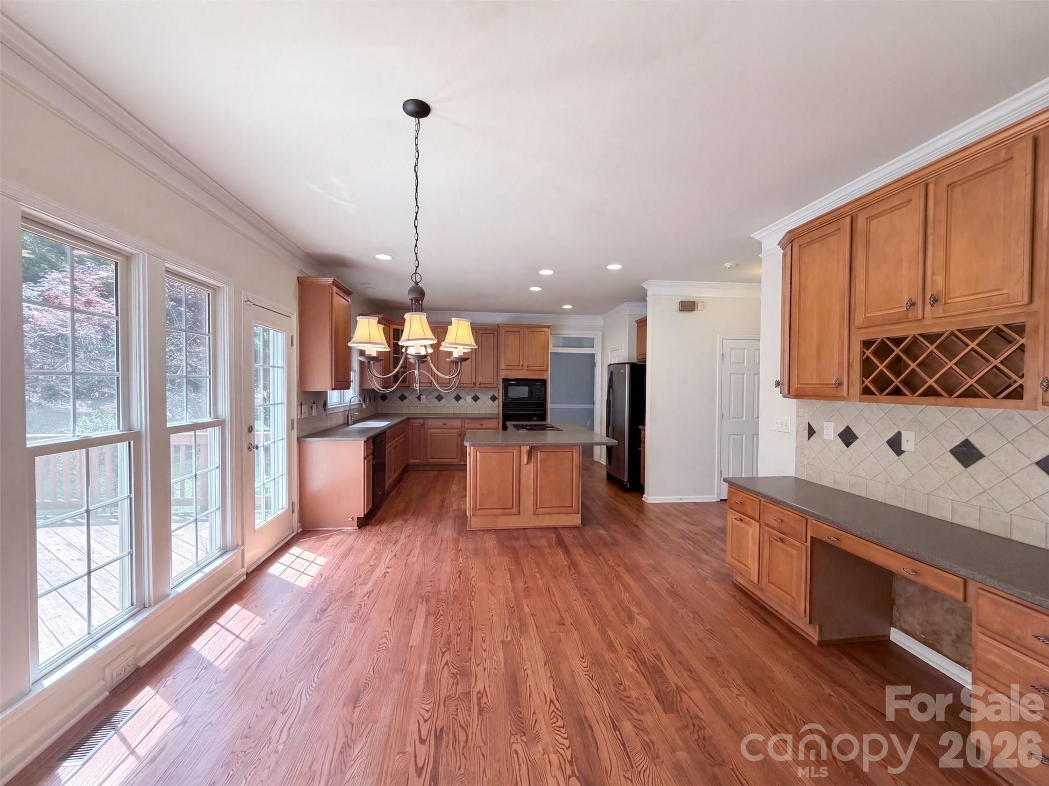 188 Forest Walk Way Property Photo 2