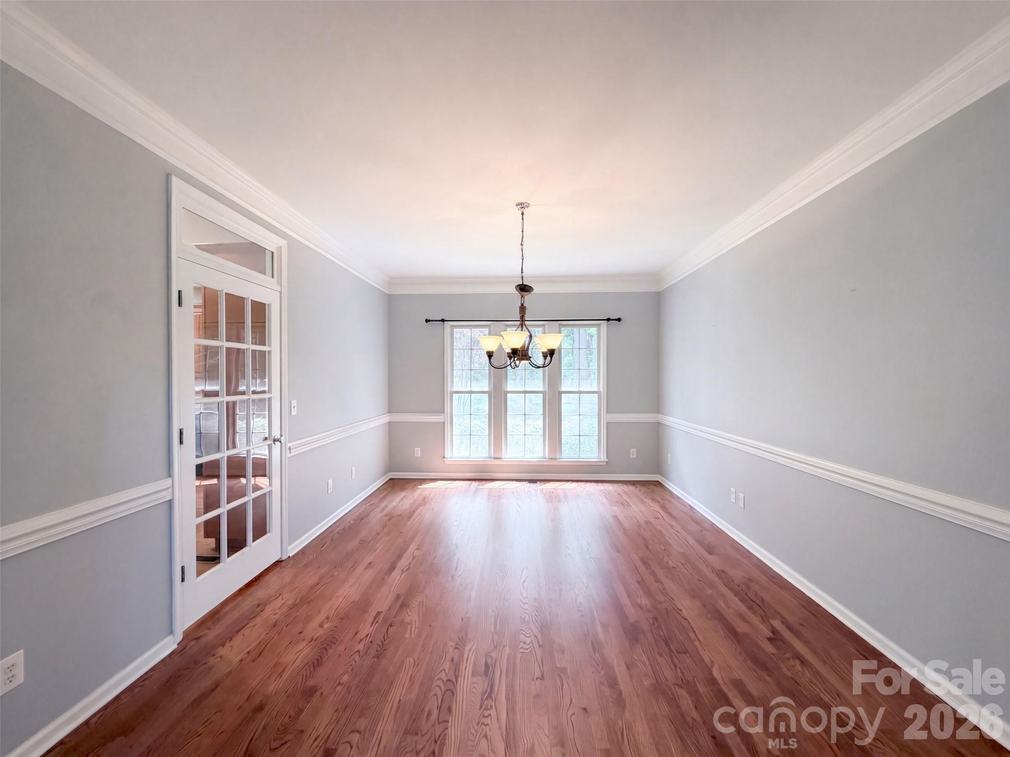 188 Forest Walk Way Property Photo 8