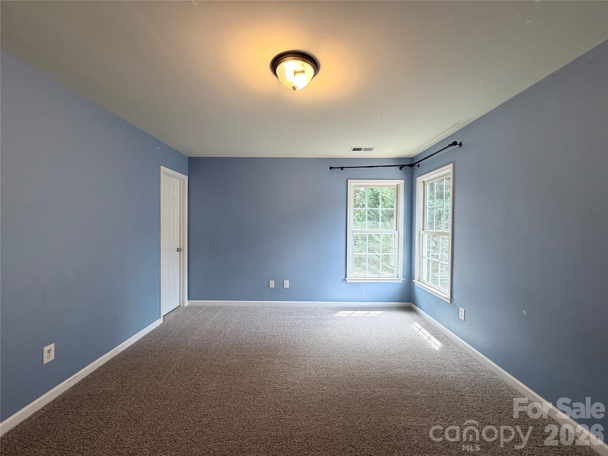 188 Forest Walk Way Property Photo 14