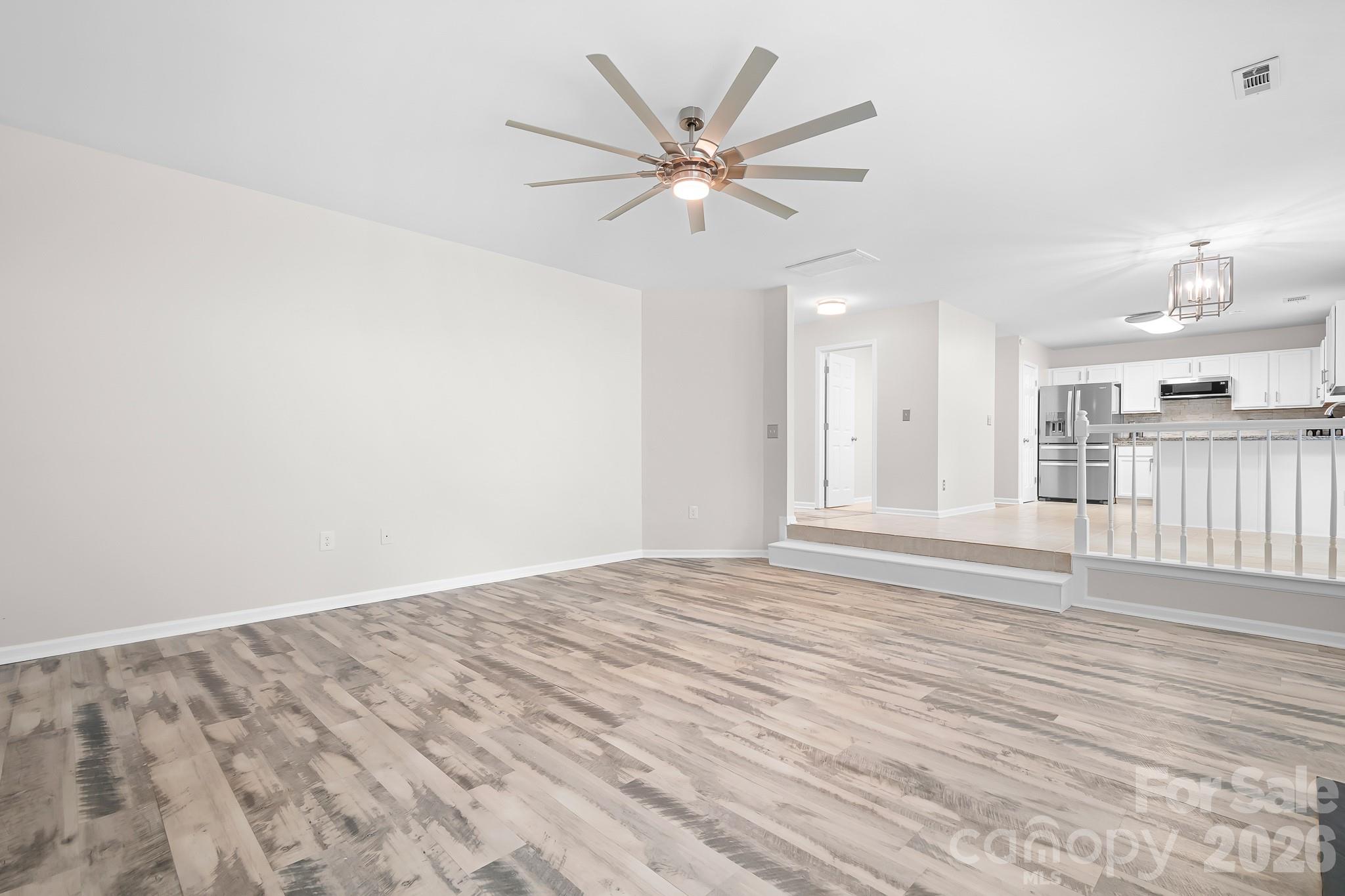 19300 Kanawha Drive Property Photo 13