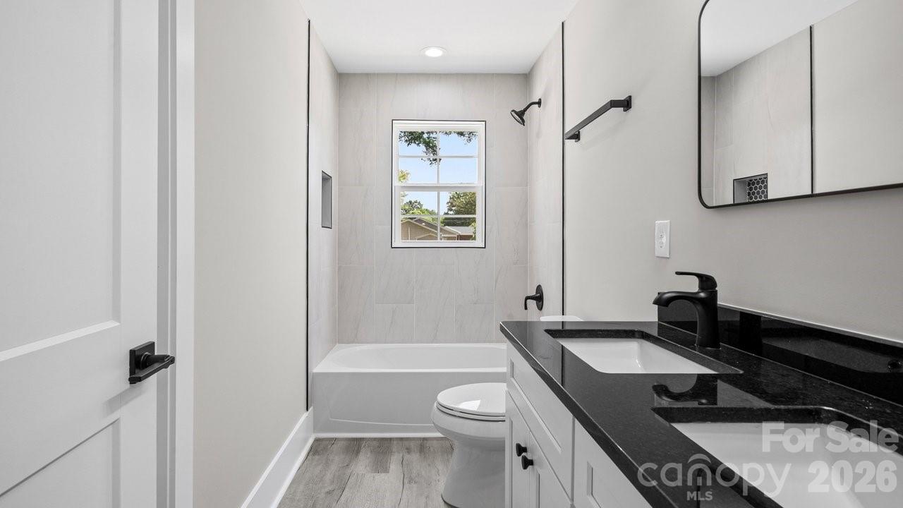 3320 Boyd Street B Property Photo 25