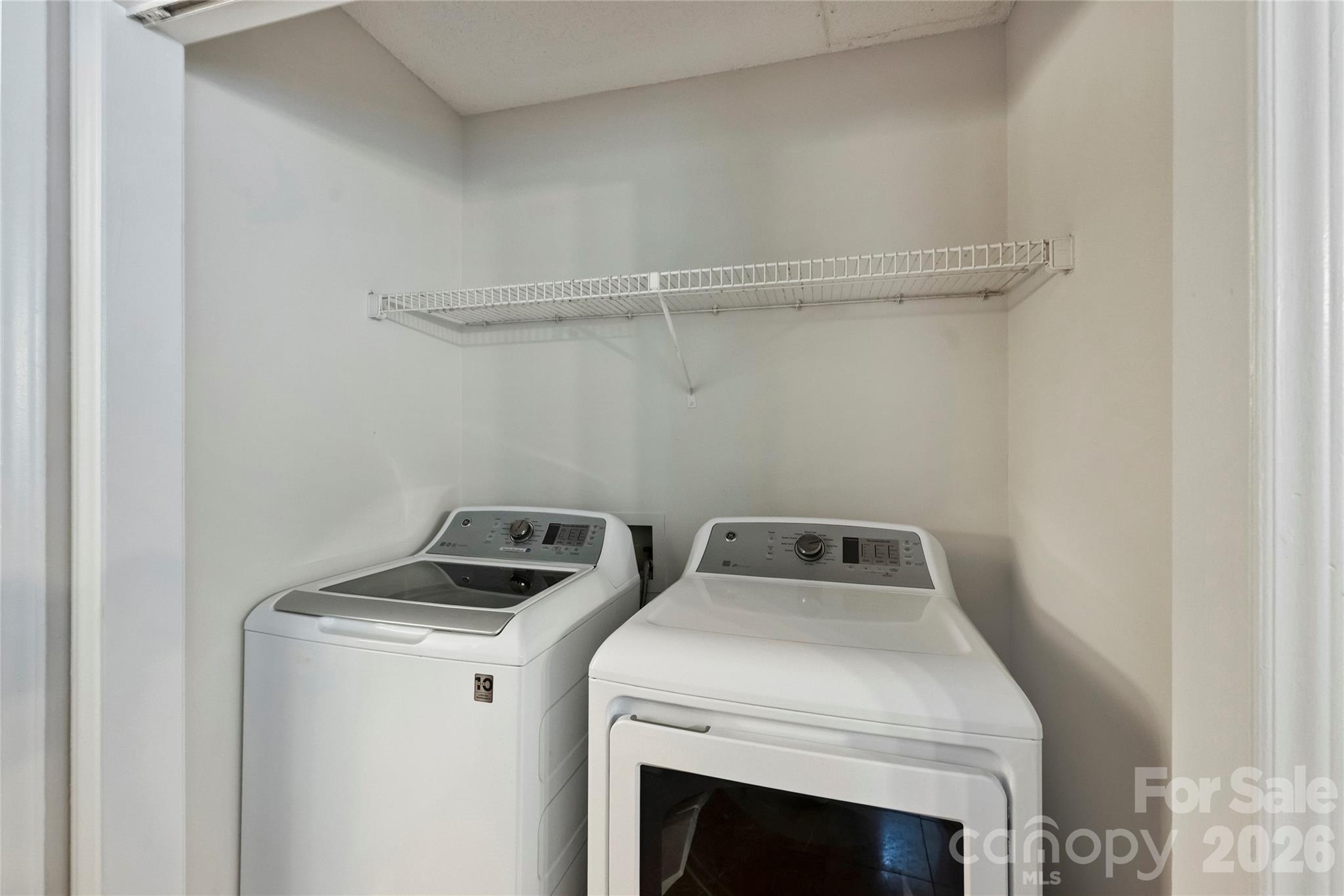 7224 Canyon Drive Property Photo 7