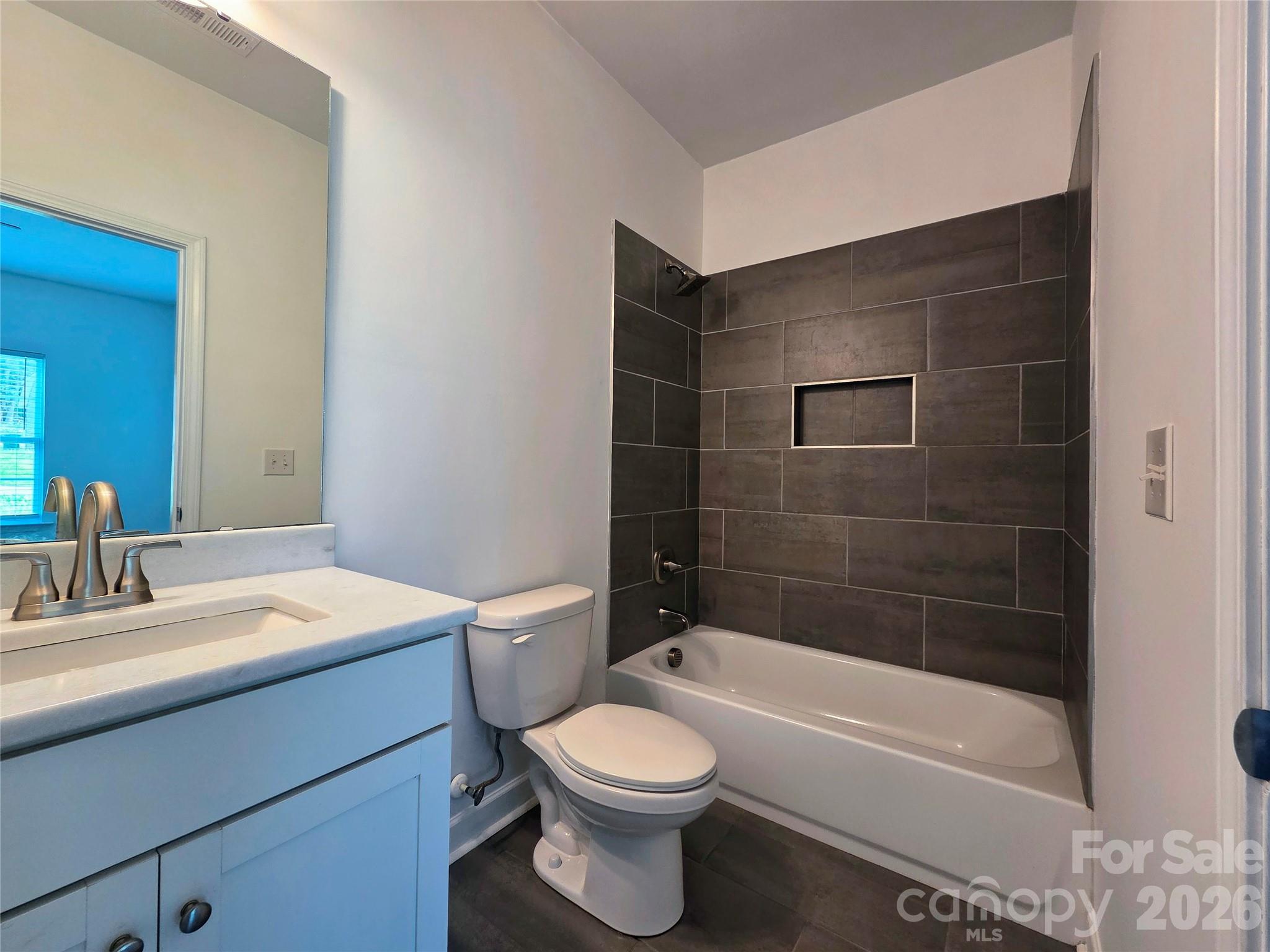 1121 Cleveland Avenue 88 Property Photo 6