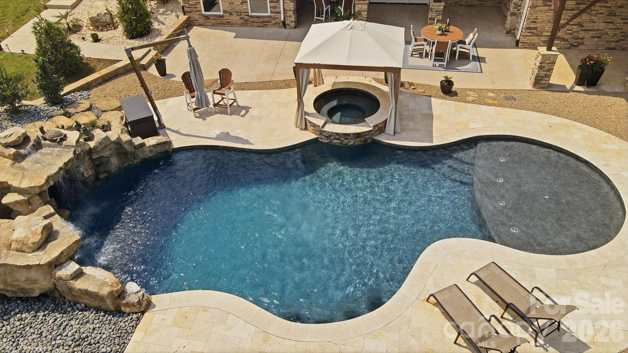 1920 Marlin Drive Property Photo 8