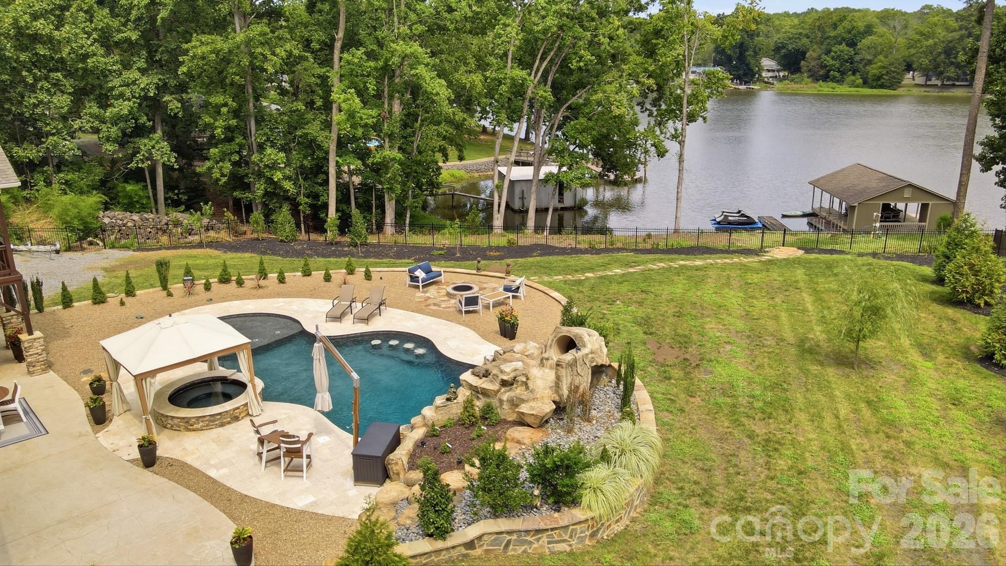 1920 Marlin Drive Property Photo 9