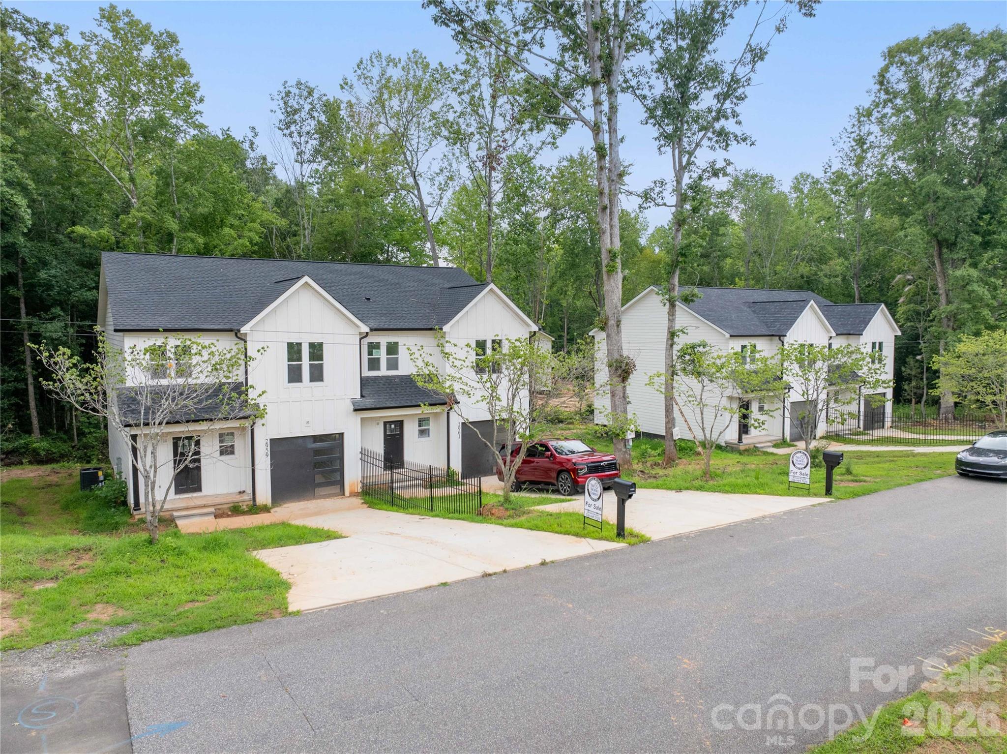2973 Hughey Drive Property Photo