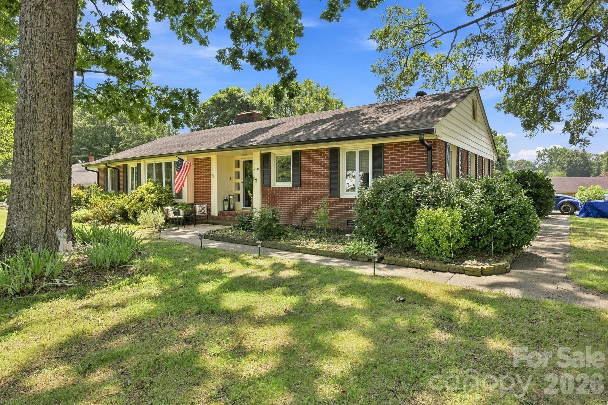 310 Brook Street Property Photo 1