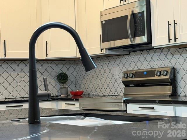 651 Bishs Way Property Photo 6