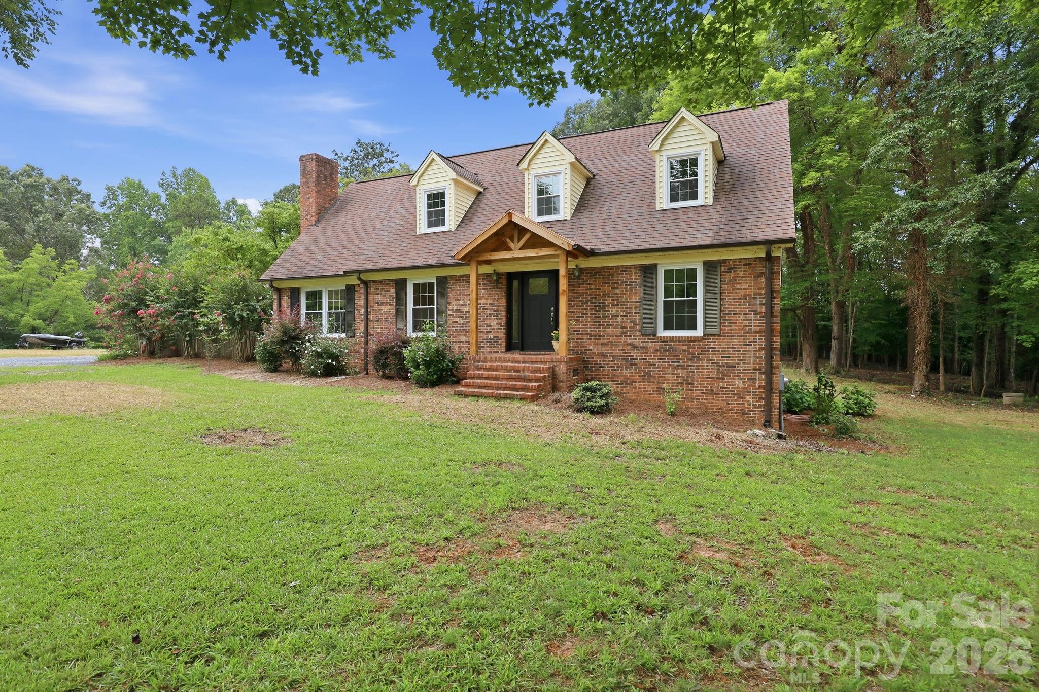 360 Small Road Property Photo 4