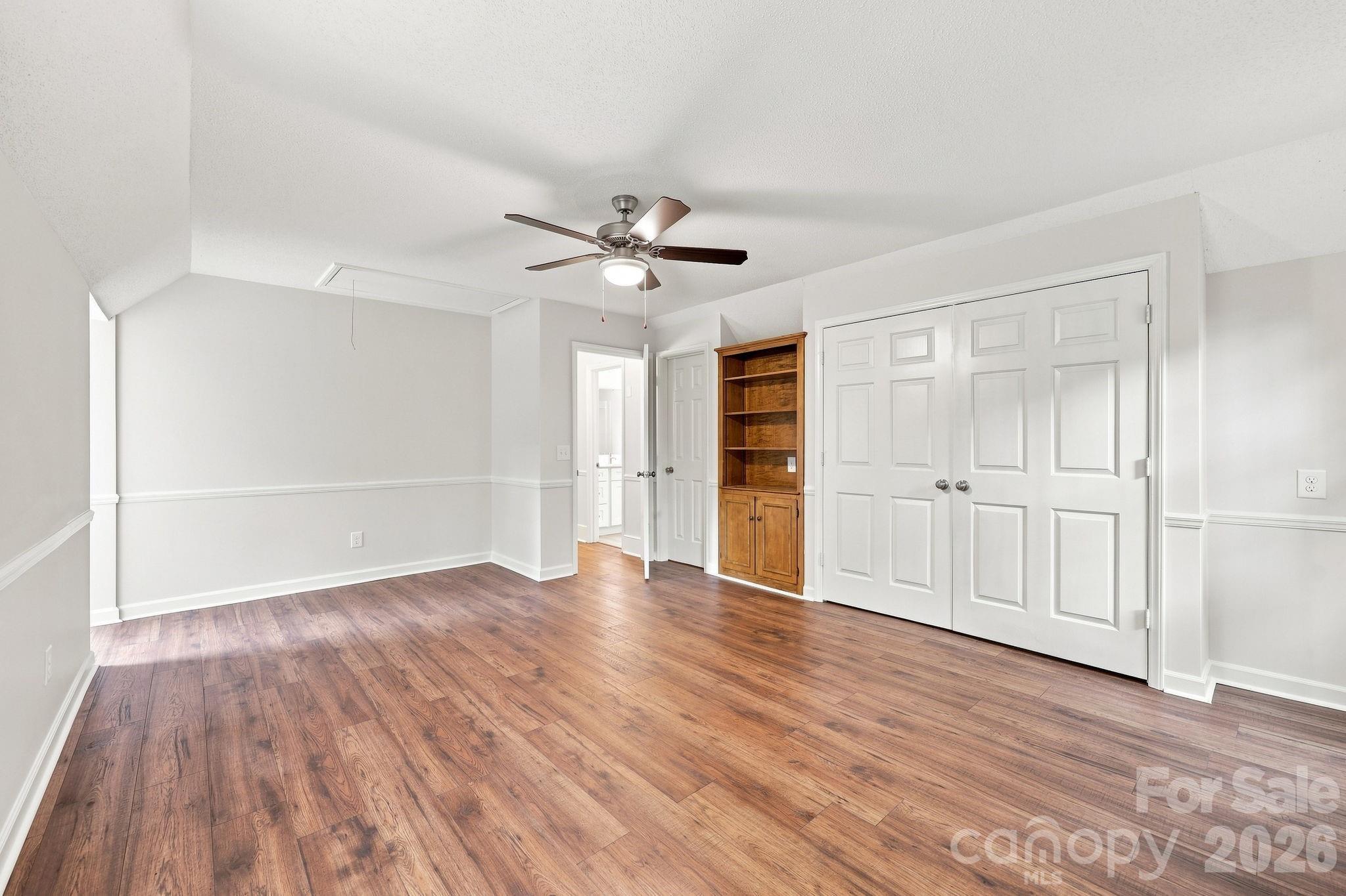 360 Small Road Property Photo 22