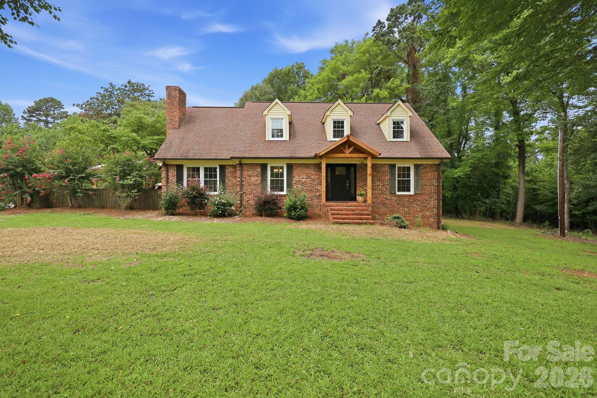 360 Small Road Property Photo 34