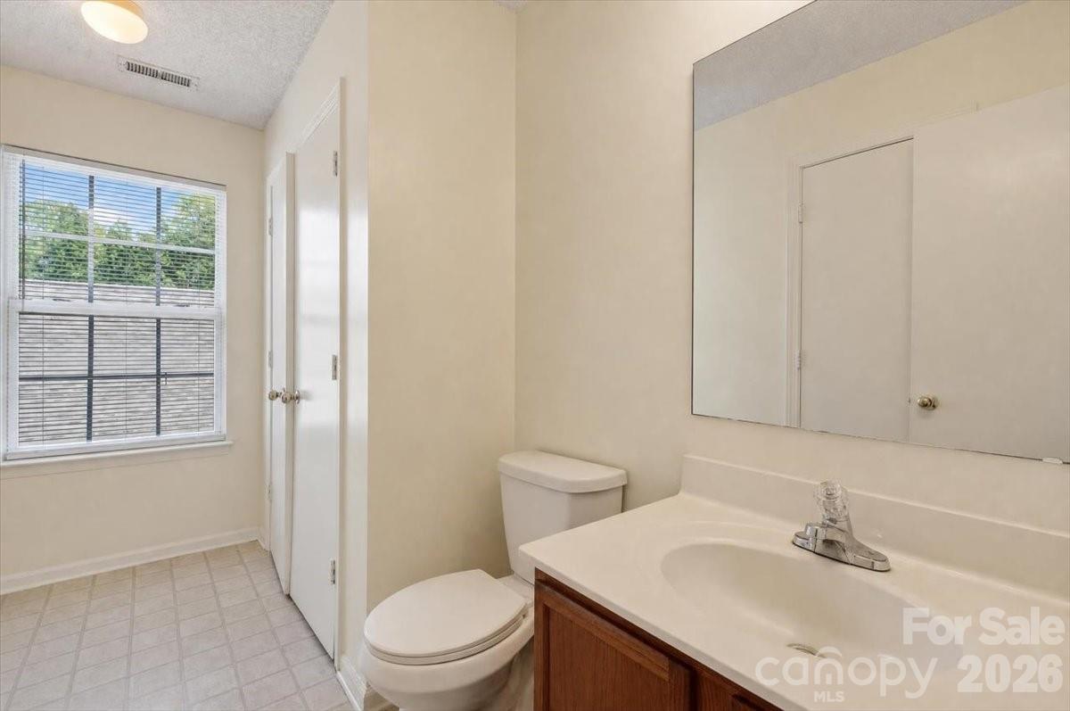 2809 Trestle Court Property Photo 14