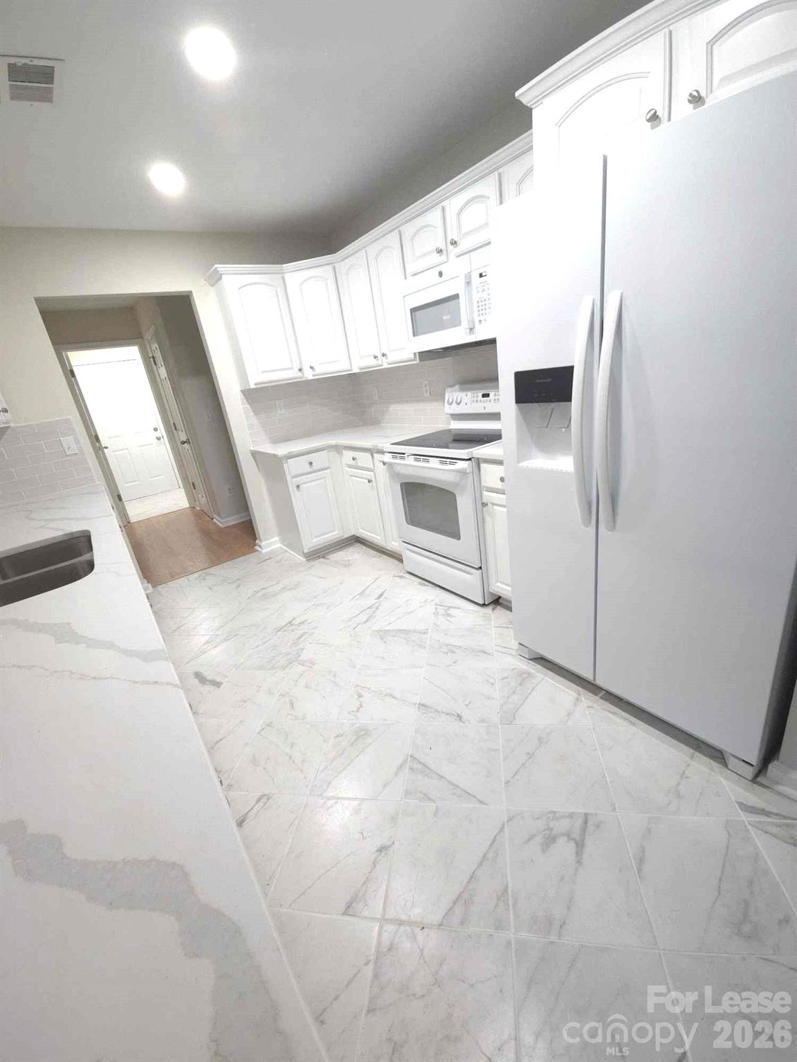 3008 Cornflower Lane Property Photo 3