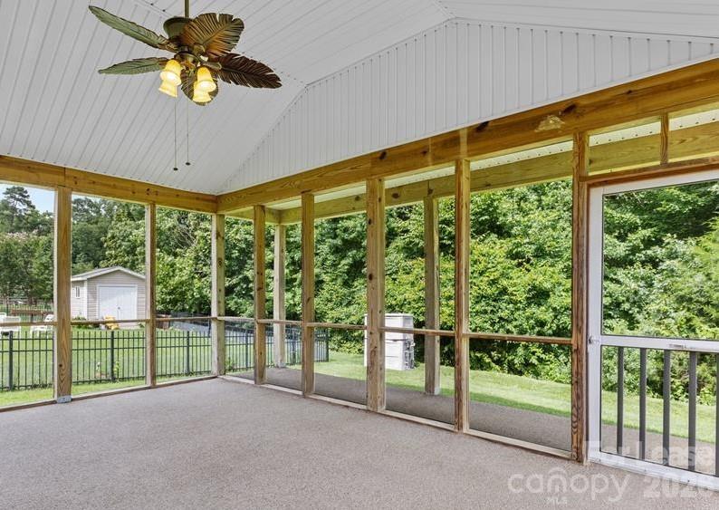 3008 Cornflower Lane Property Photo 8