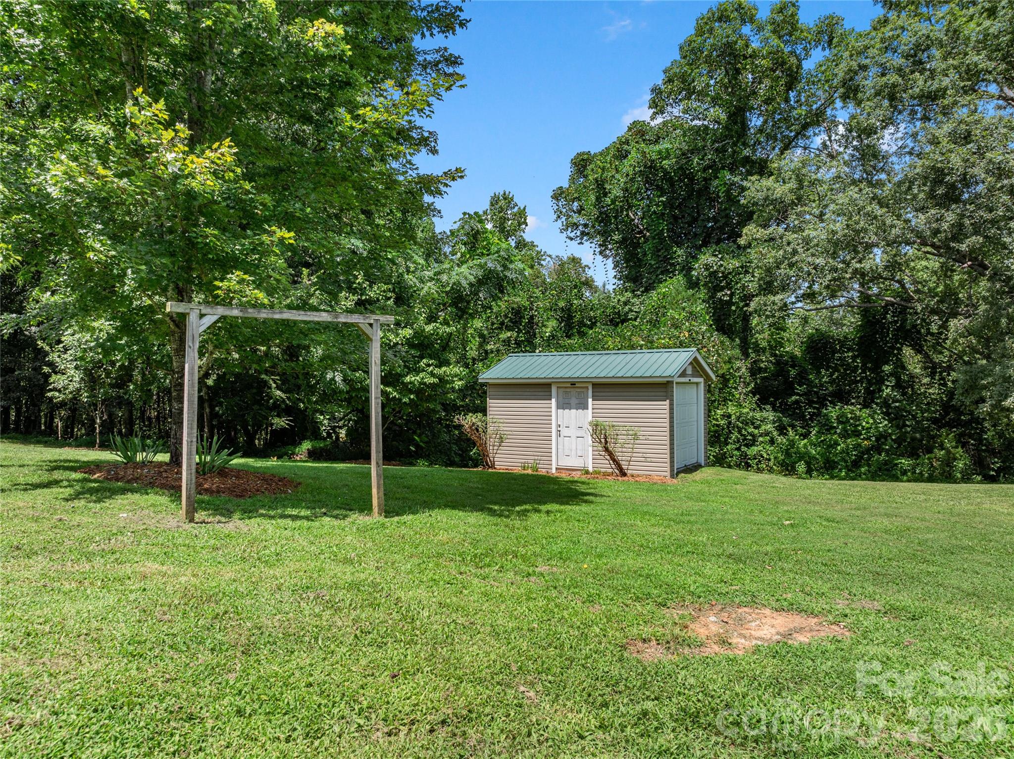 292 Fowler Road Property Photo 23