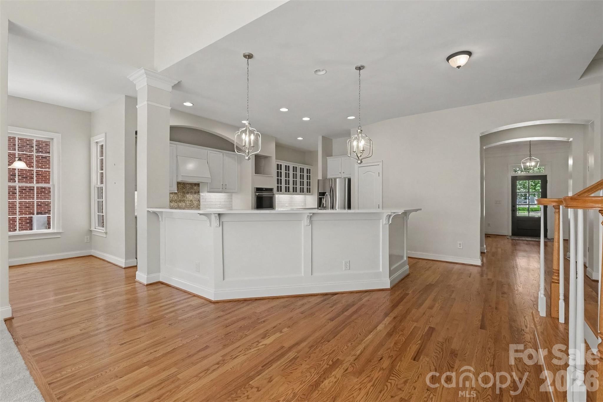 2440 Commons Court Property Photo 10