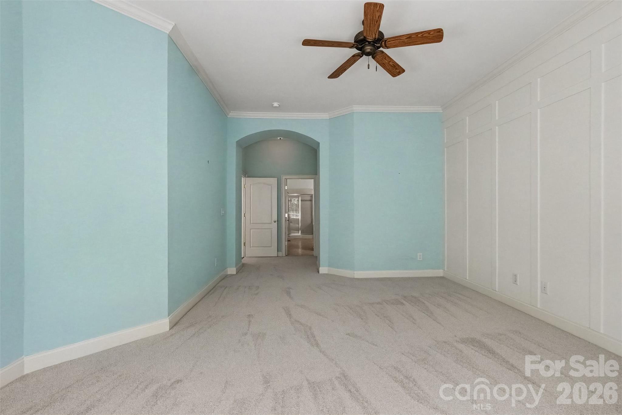 2440 Commons Court Property Photo 19