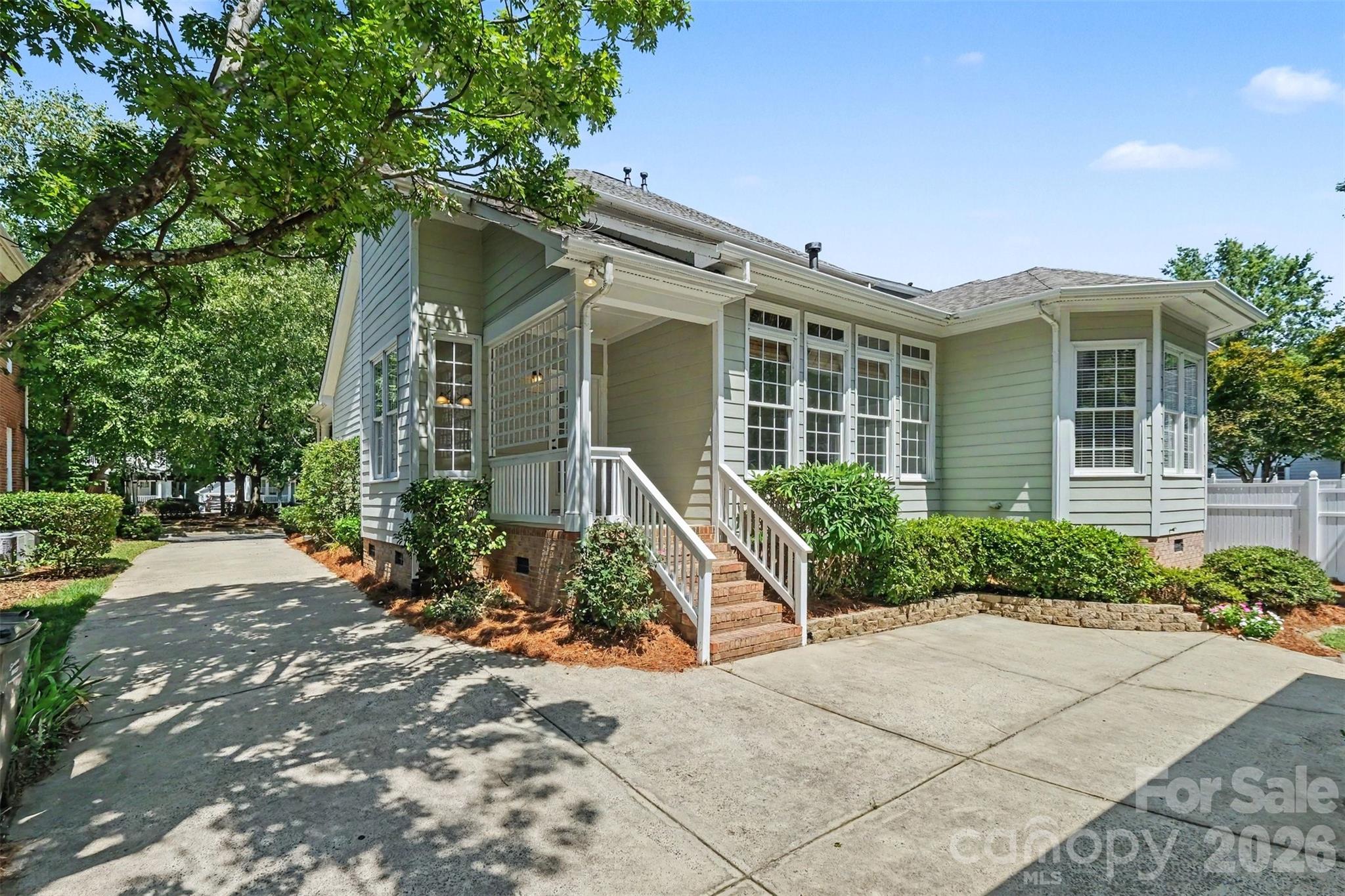 2440 Commons Court Property Photo 31