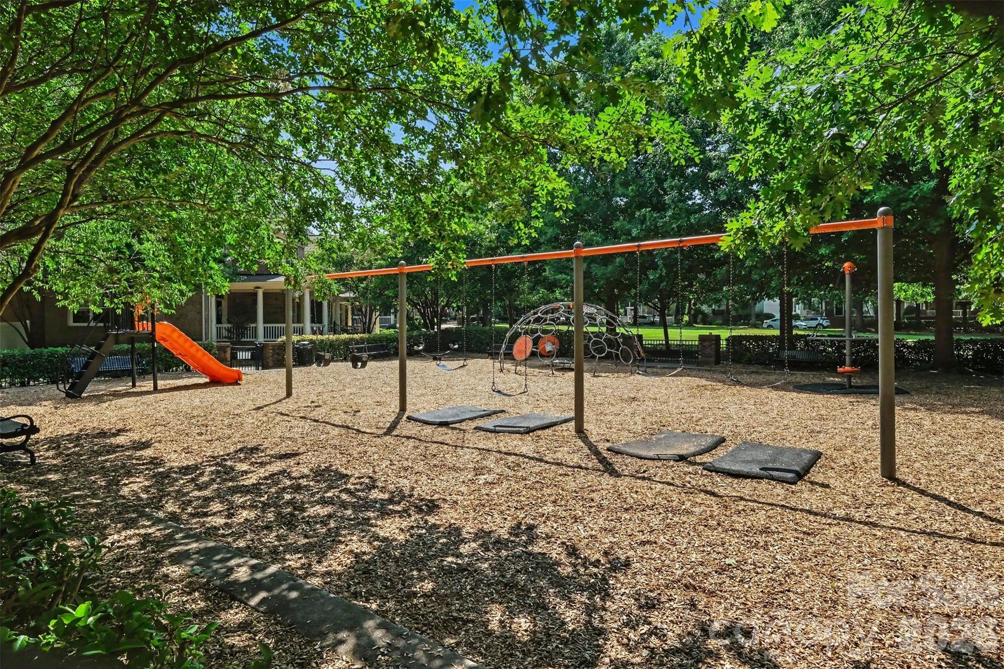 2440 Commons Court Property Photo 41