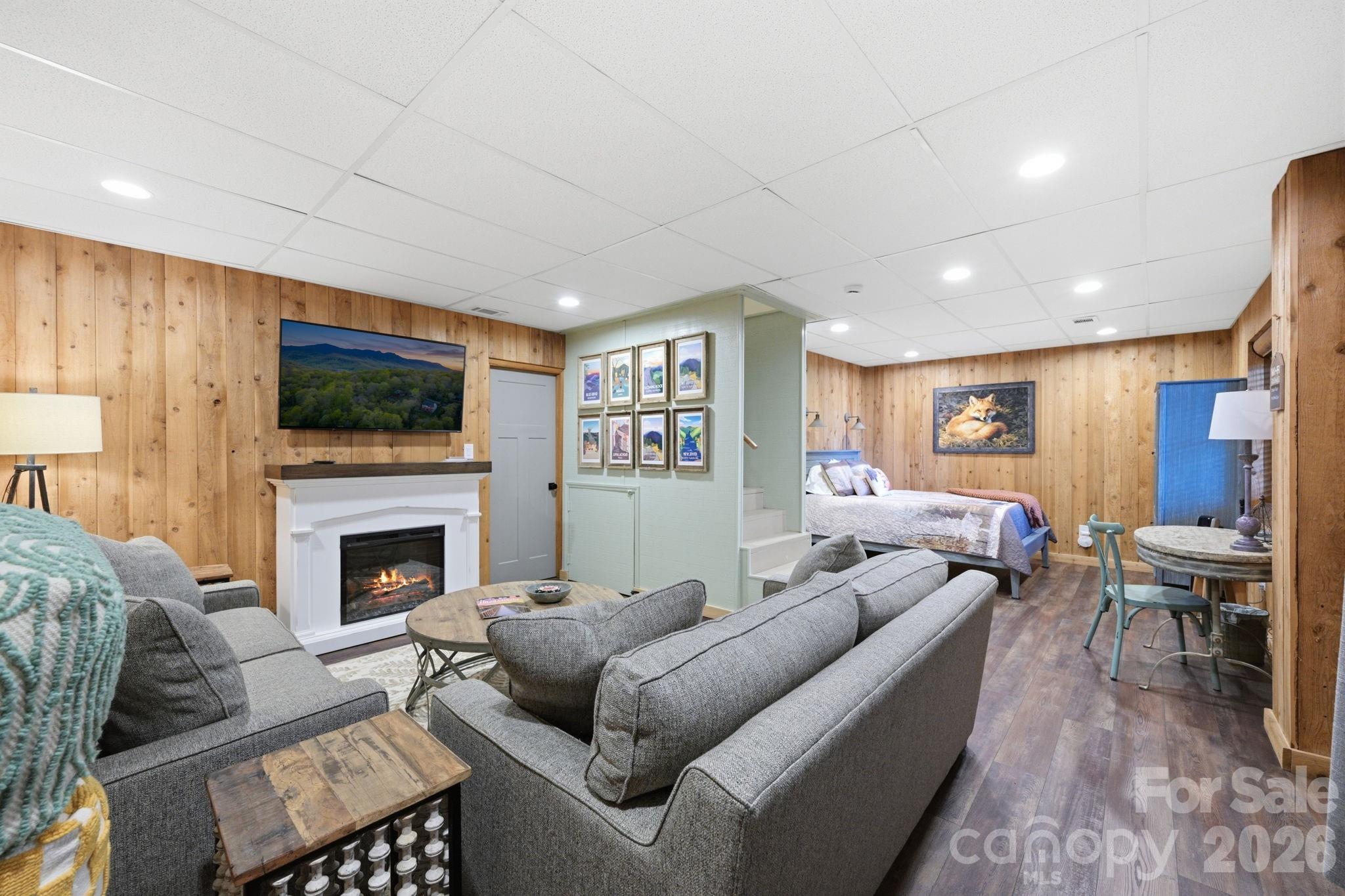 345 Chalk Dust Trail Property Photo 23
