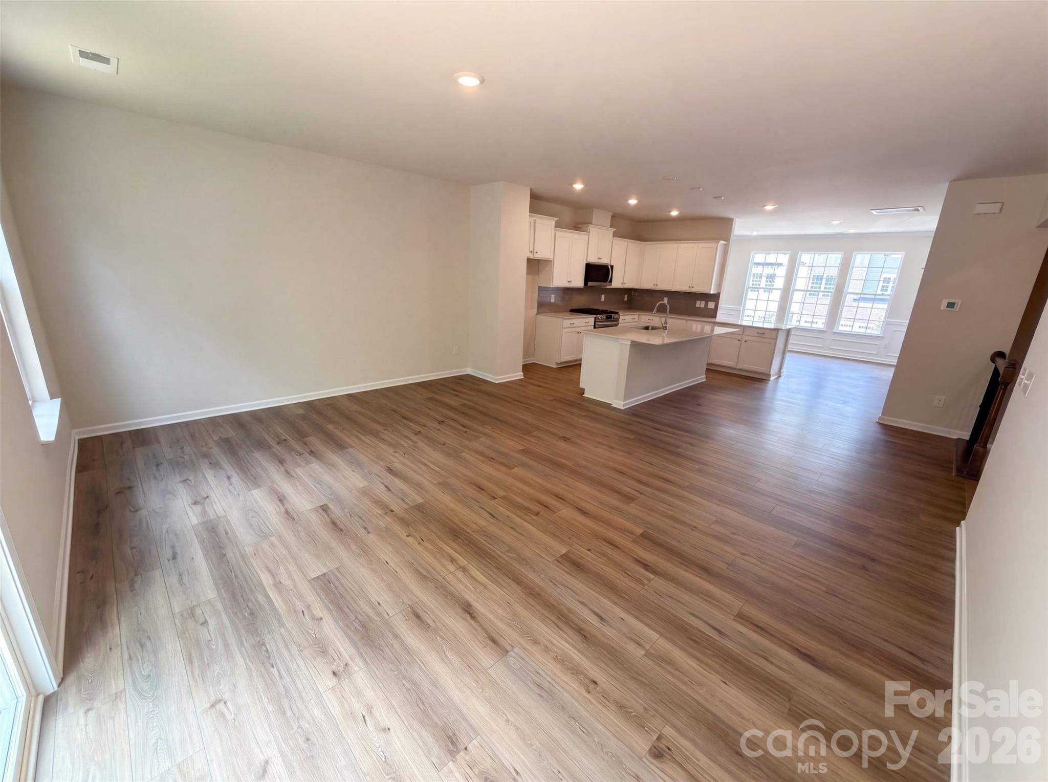 1032 Bandon Drive Property Photo 6