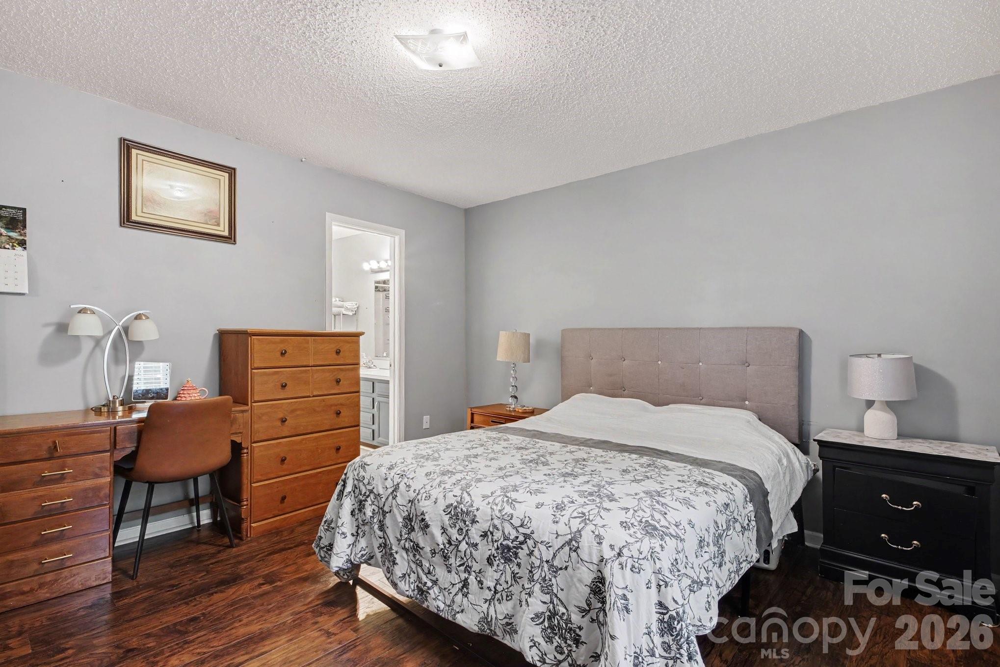 1209 S Juniper Street Property Photo 11