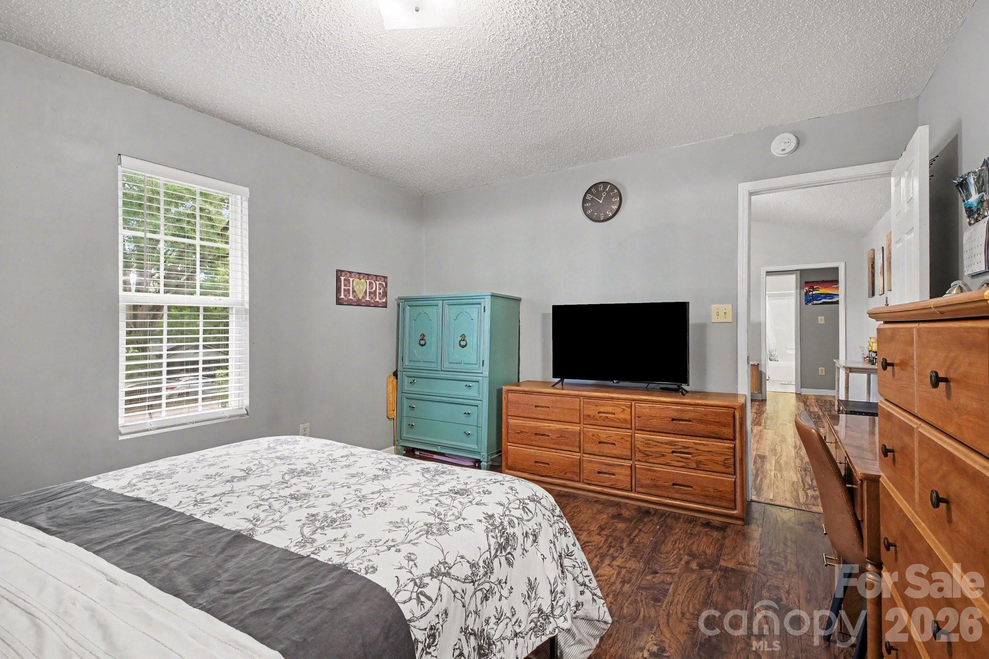 1209 S Juniper Street Property Photo 15