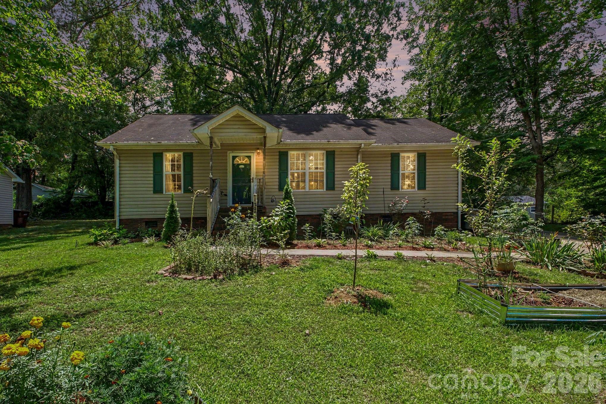 1209 S Juniper Street Property Photo 24