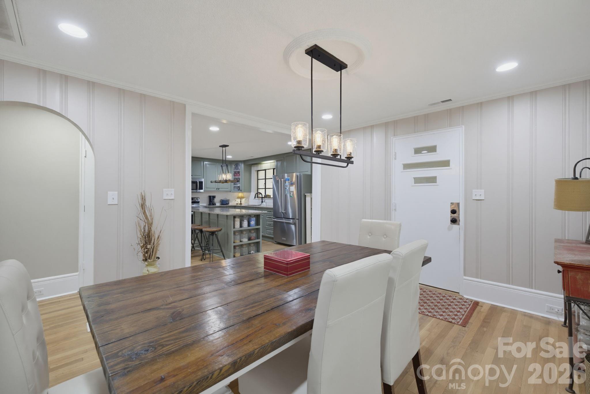 2197 Blackberry Road Property Photo 3