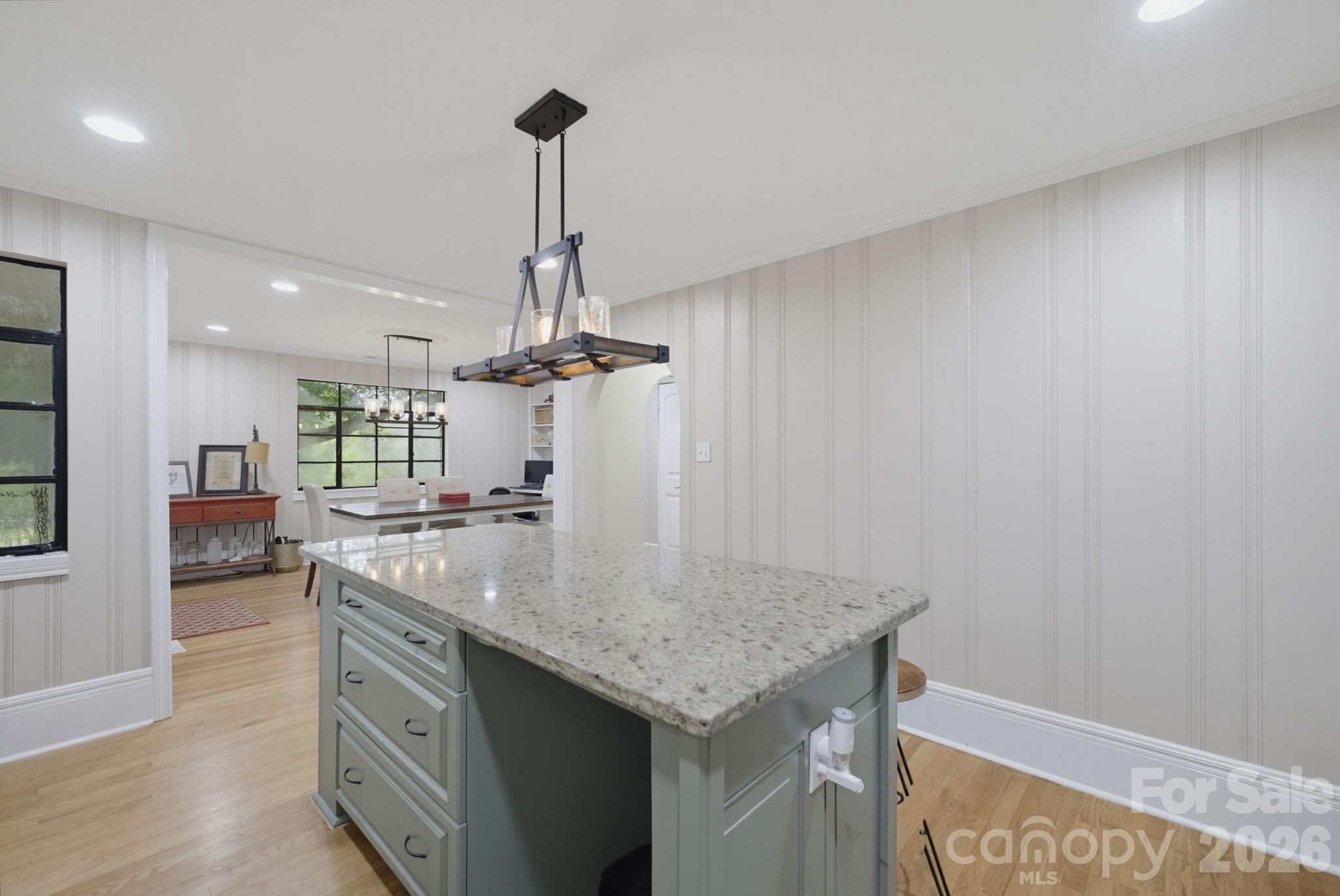2197 Blackberry Road Property Photo 4