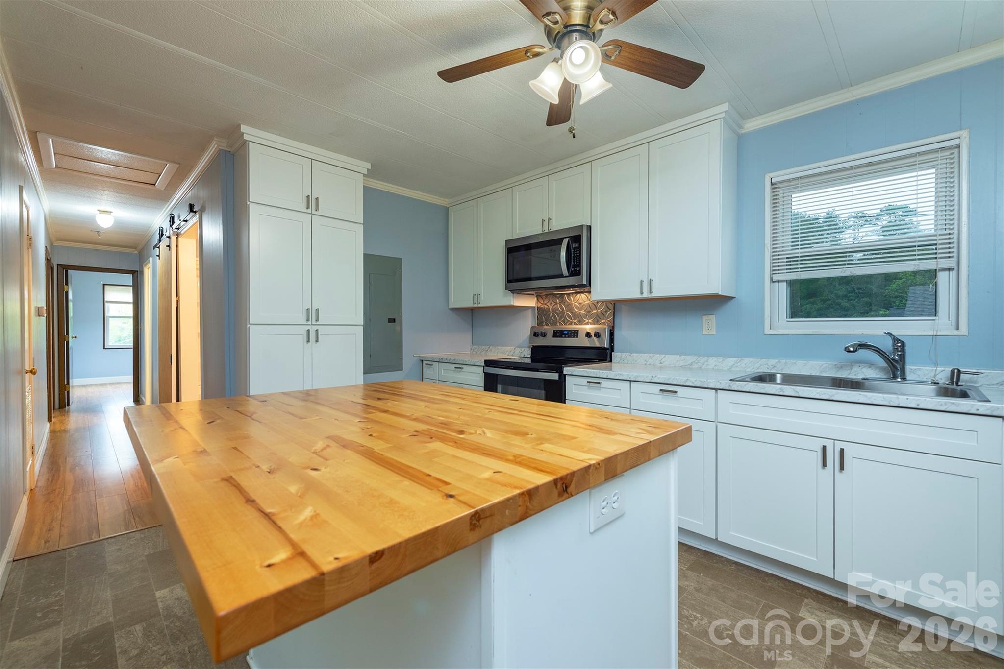18 Hookers Gap Road Property Photo 3