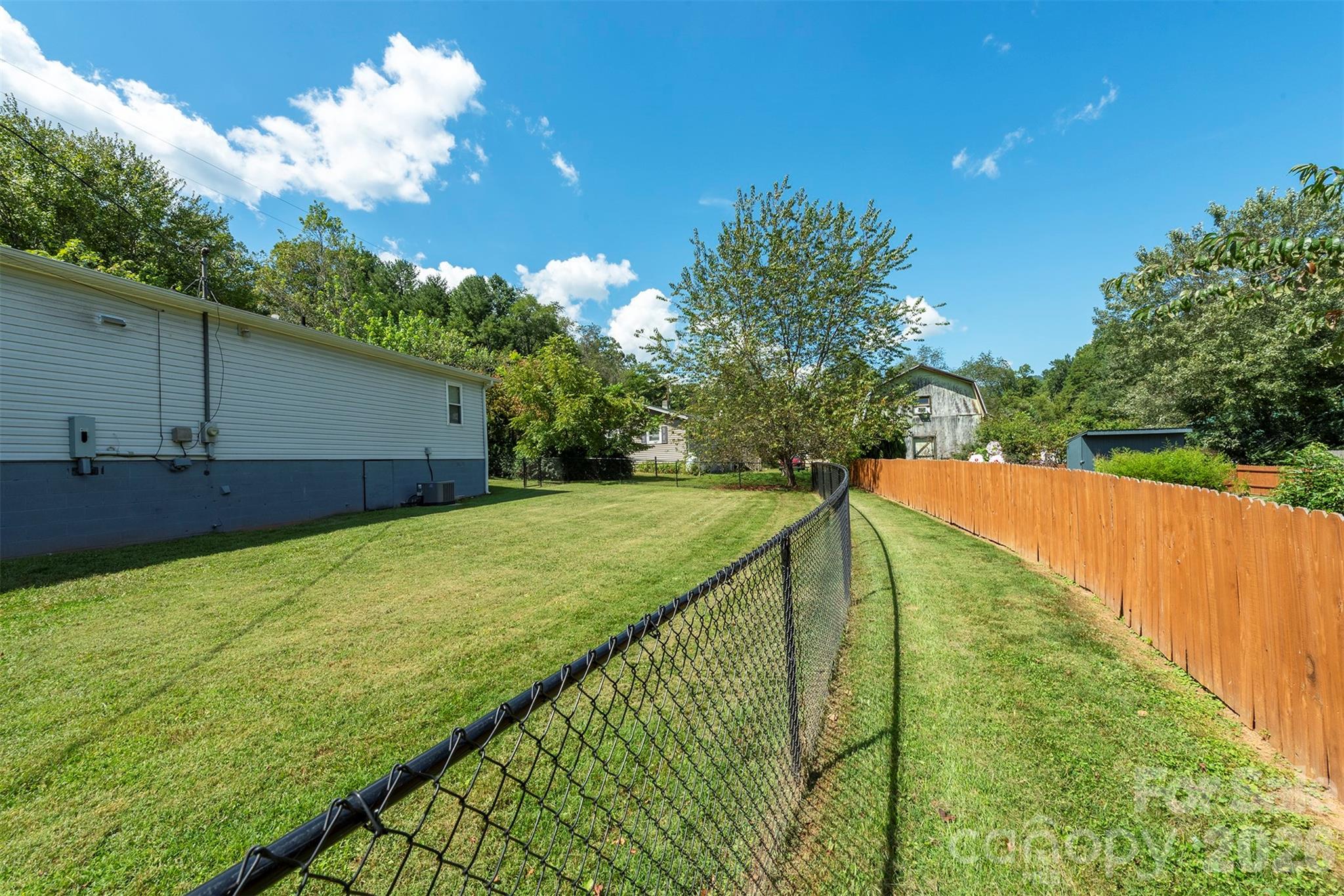 18 Hookers Gap Road Property Photo 19