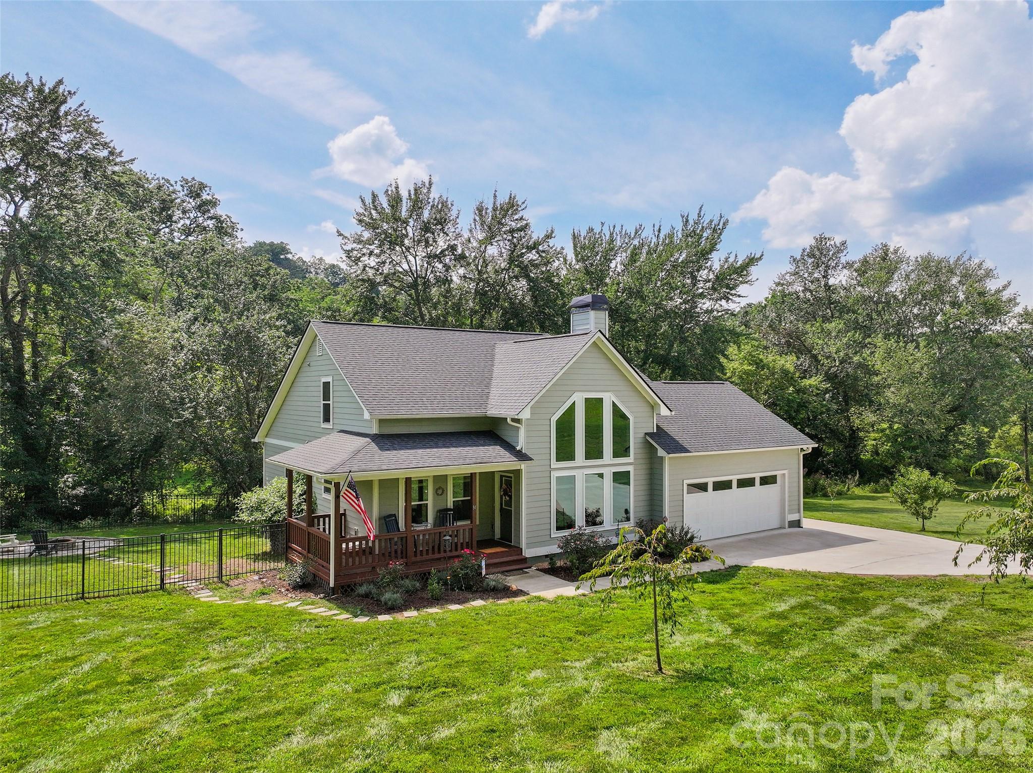 31 Baby Bear Cove Property Photo 1