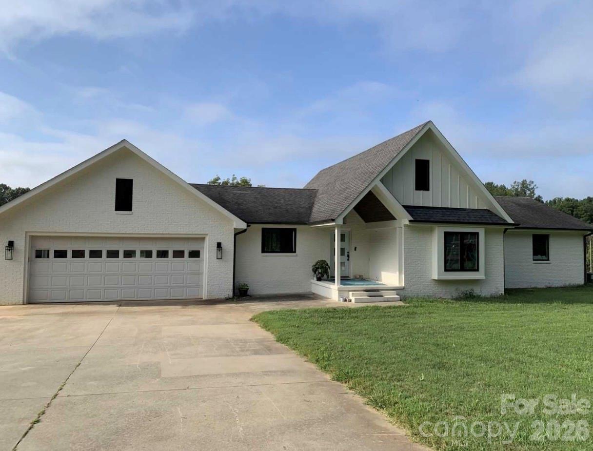 9151 Archer Road Property Photo 2