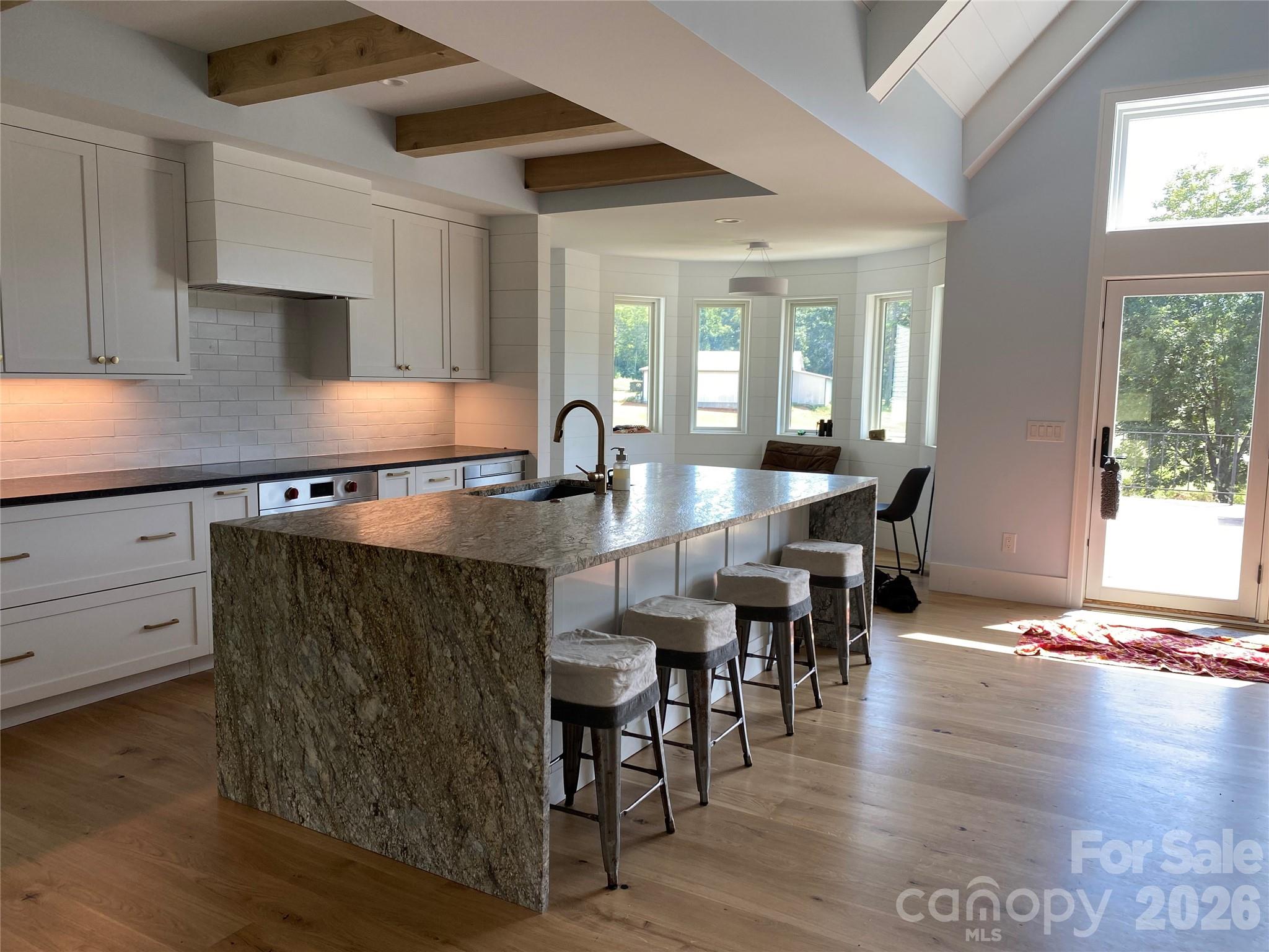 9151 Archer Road Property Photo 6