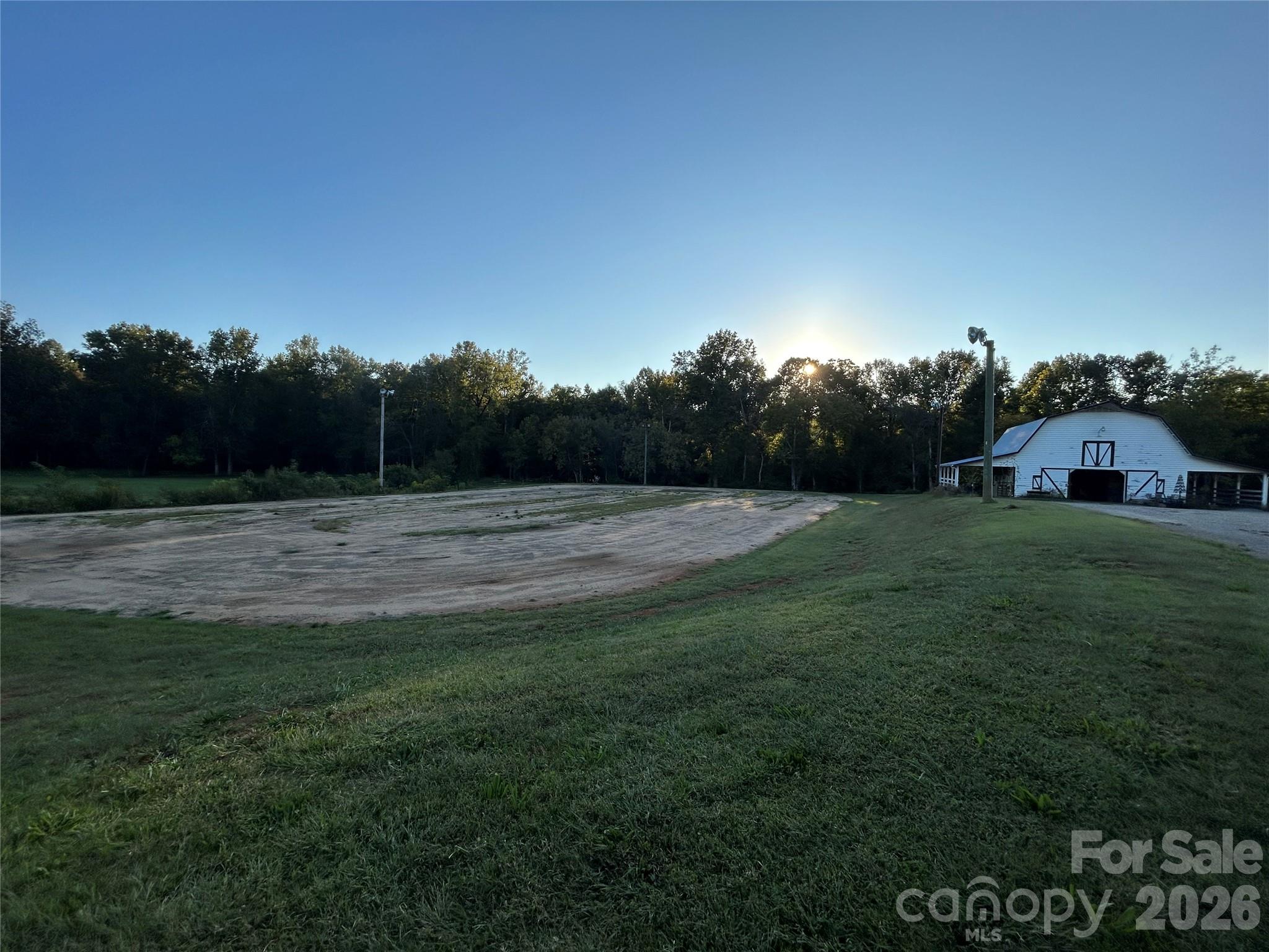 9151 Archer Road Property Photo 11