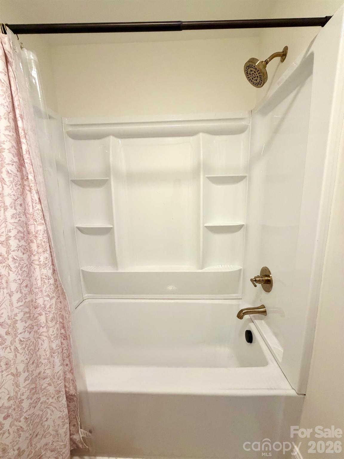 124 Providence Place Property Photo 28
