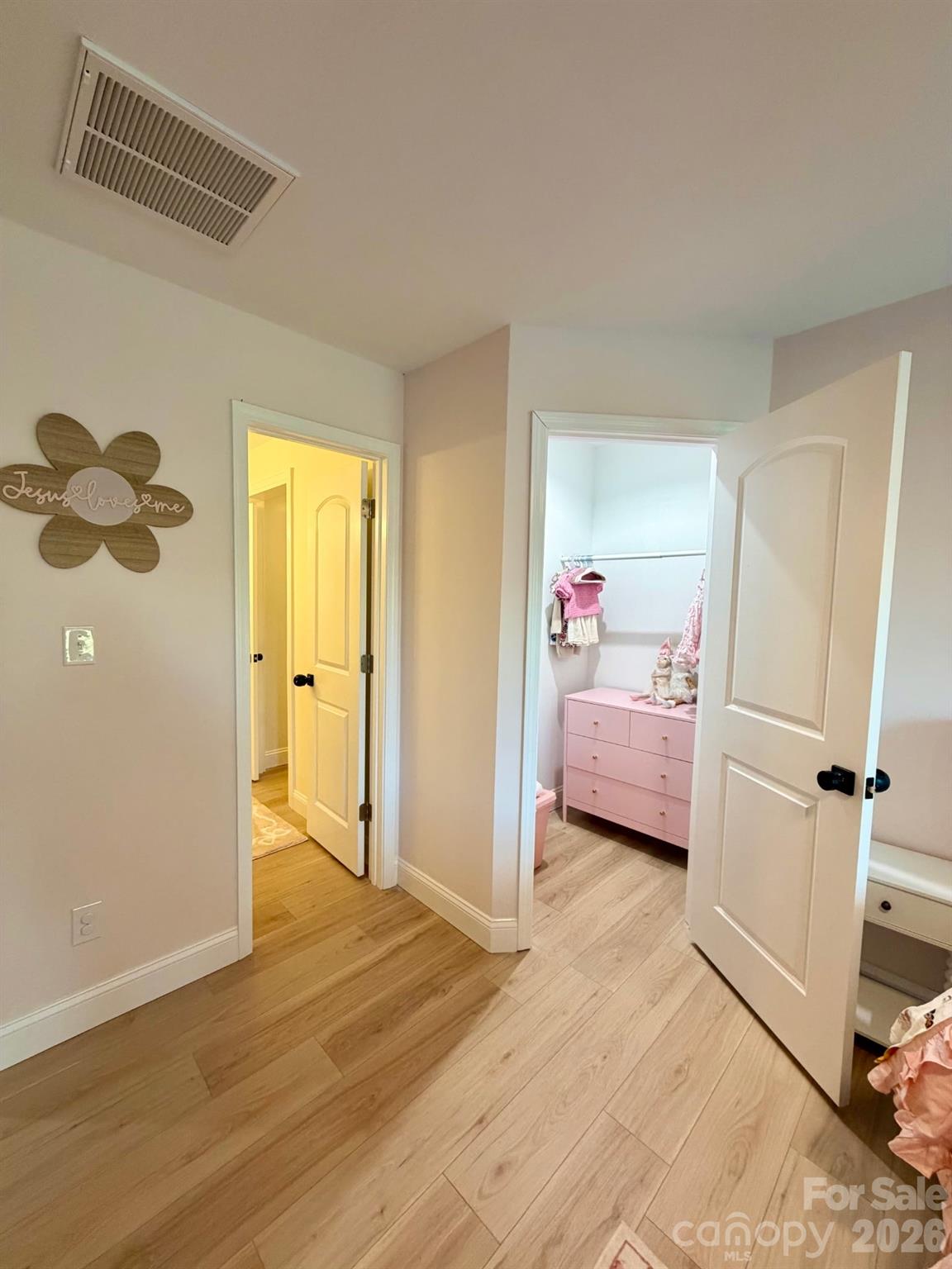 124 Providence Place Property Photo 32