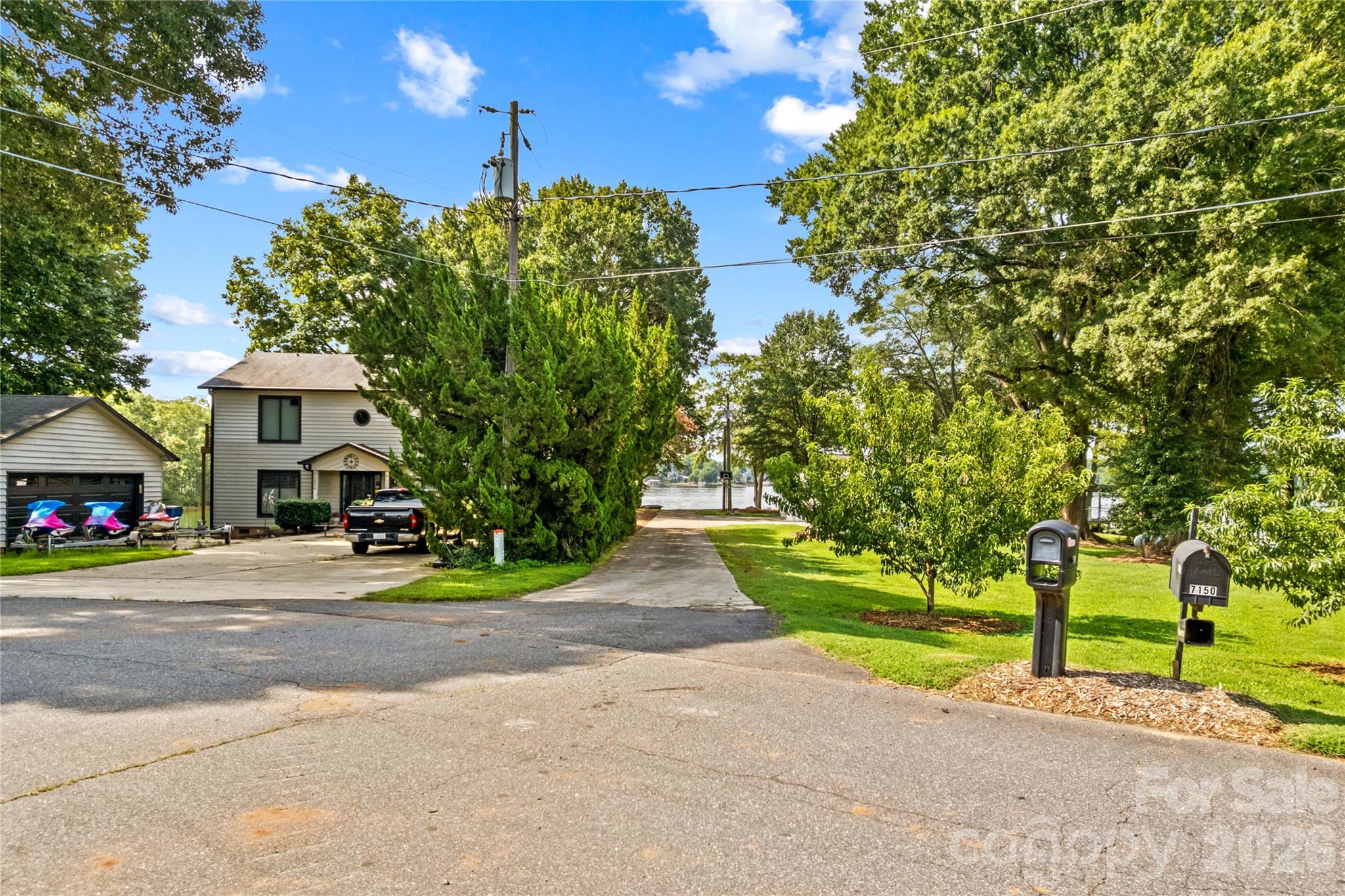 7152 Channelview Drive Property Photo 27