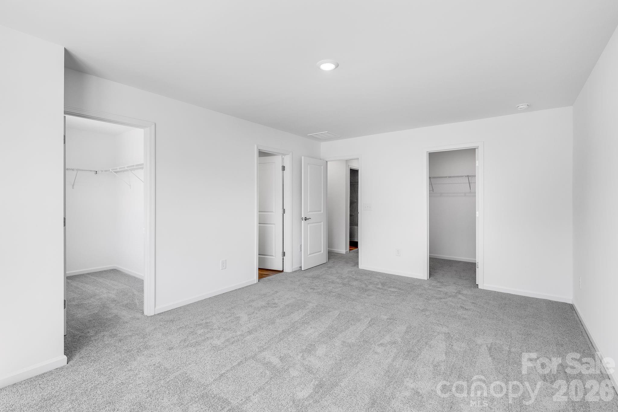 708 Sparano Loop 174 Property Photo 10