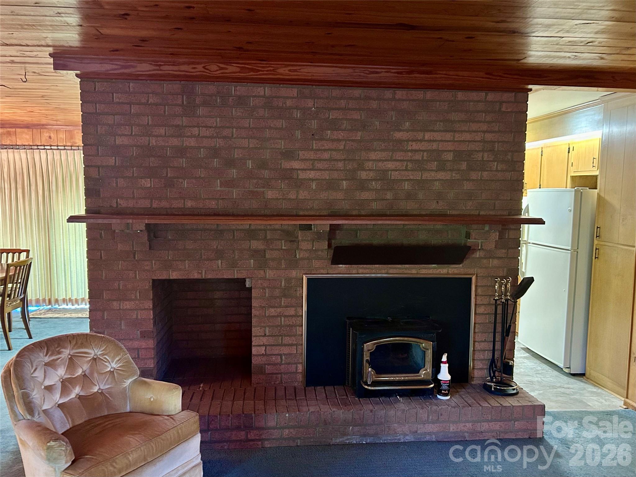 135 Davies Circle Property Photo 8