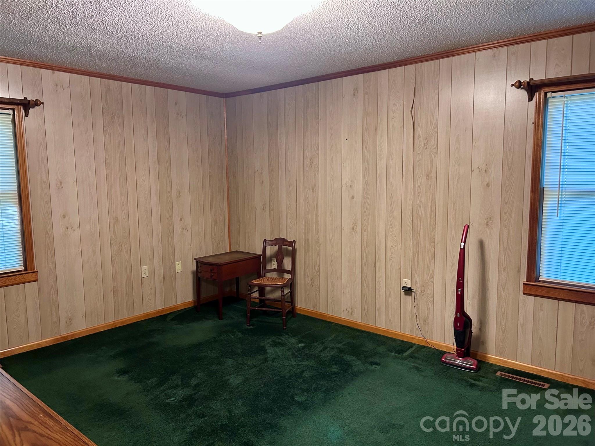 135 Davies Circle Property Photo 13