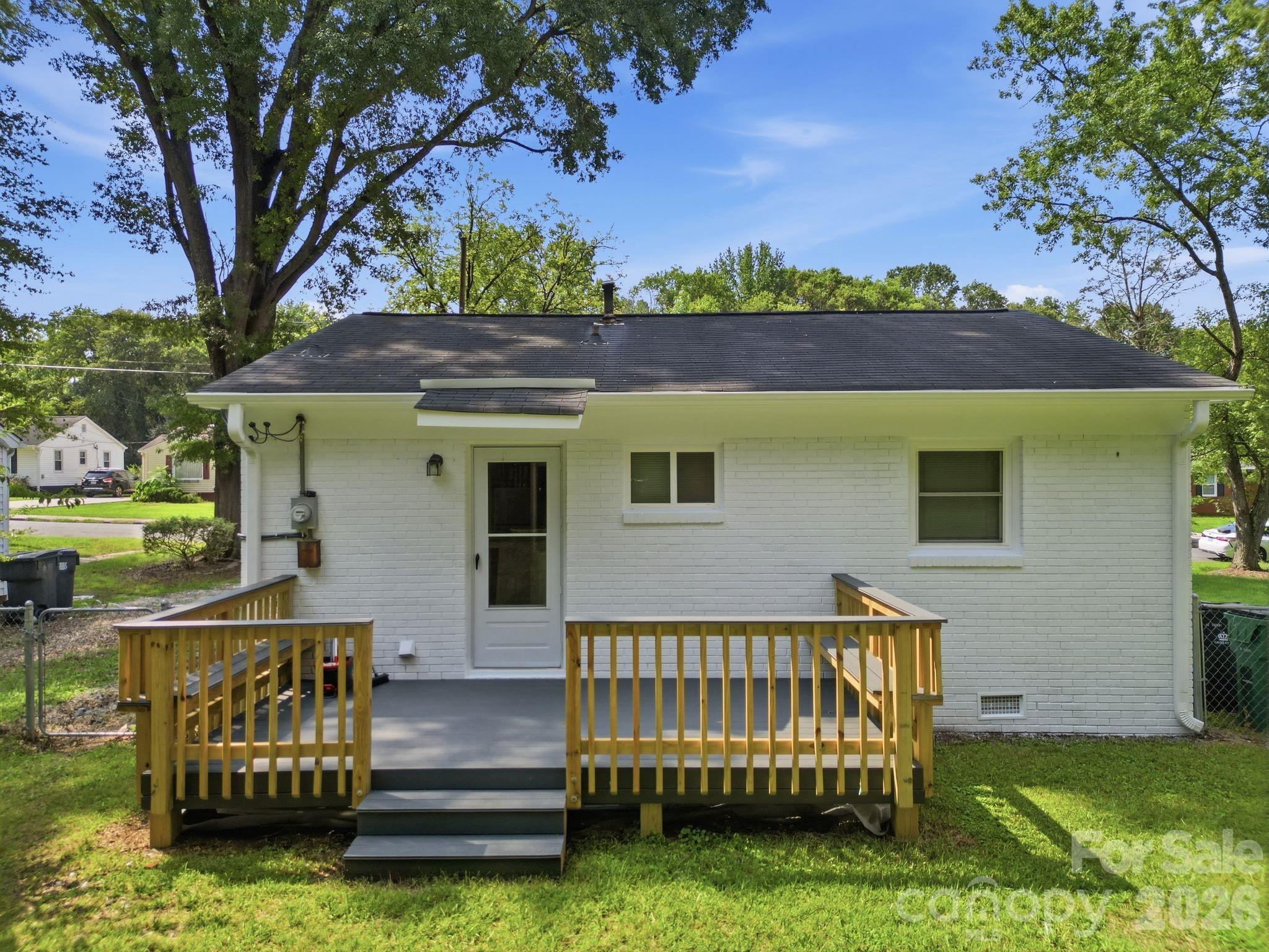 732 Wabash Avenue Property Photo 2
